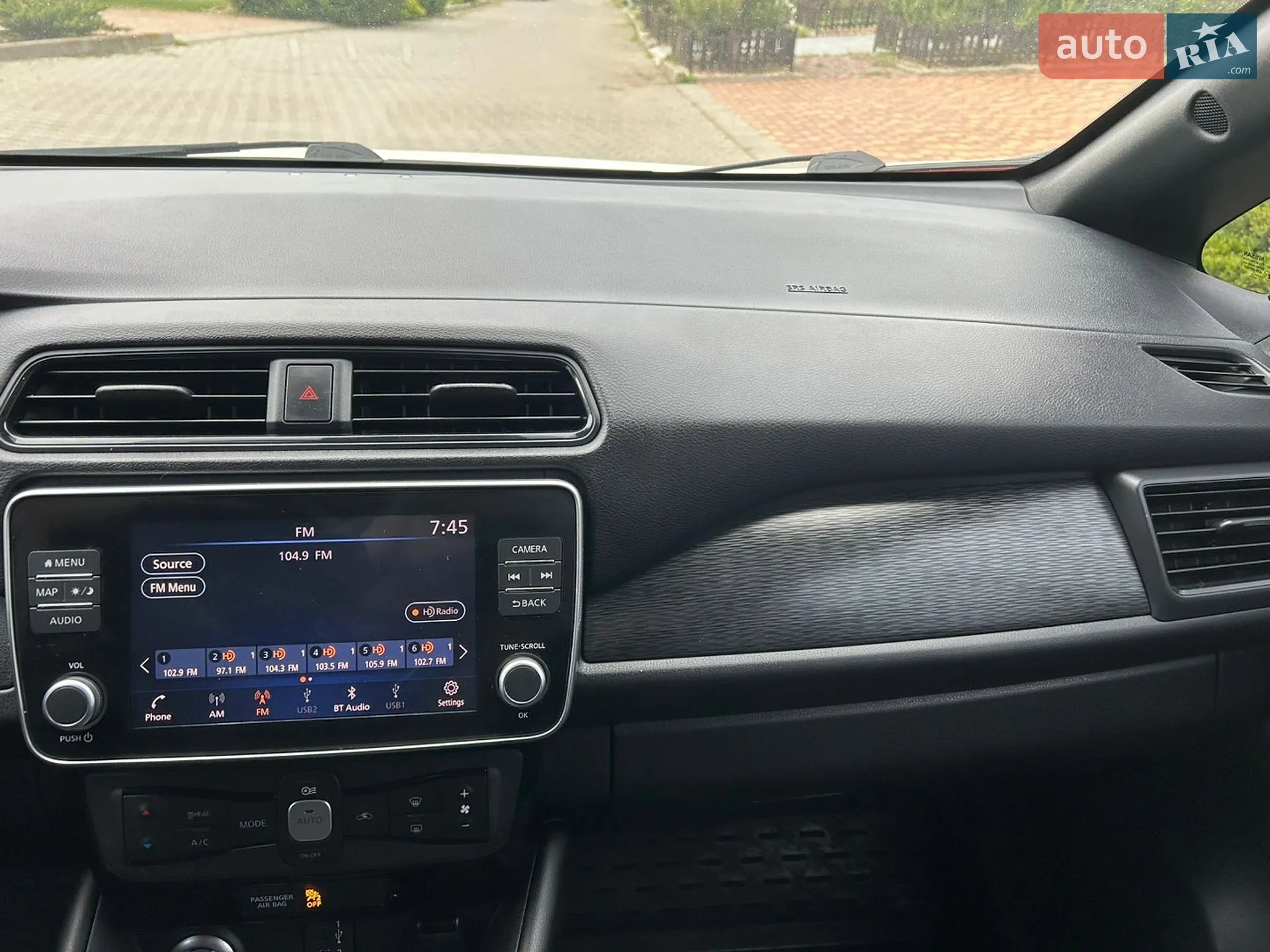 2020 Nissan Leaf - мініатюра 11