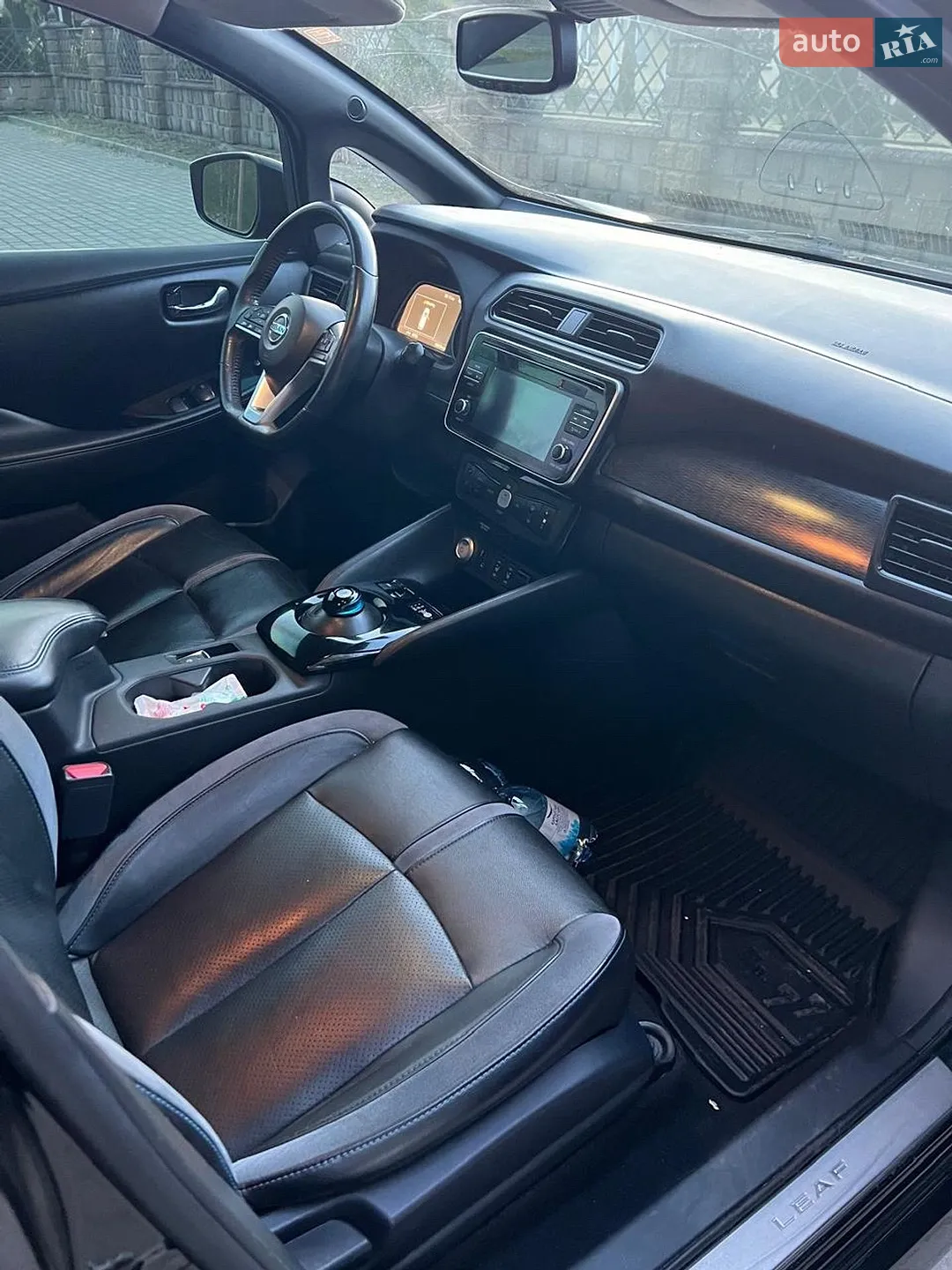 2017 Nissan Leaf - мініатюра 9