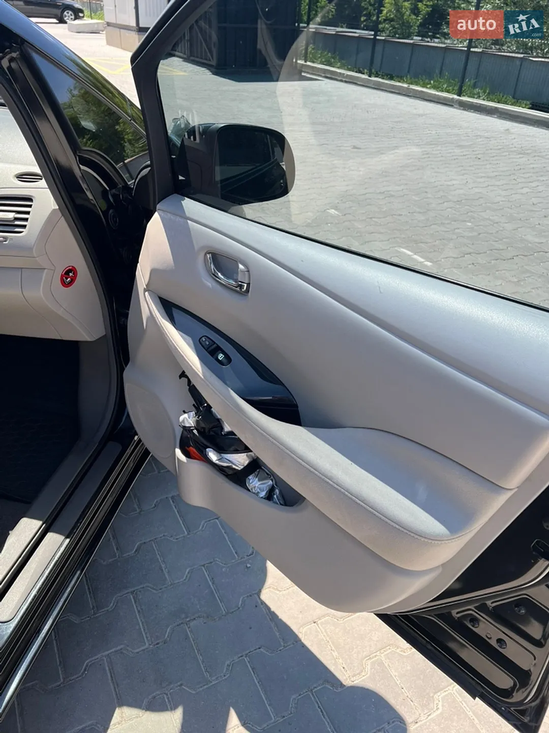 2013 Nissan Leaf - мініатюра 16
