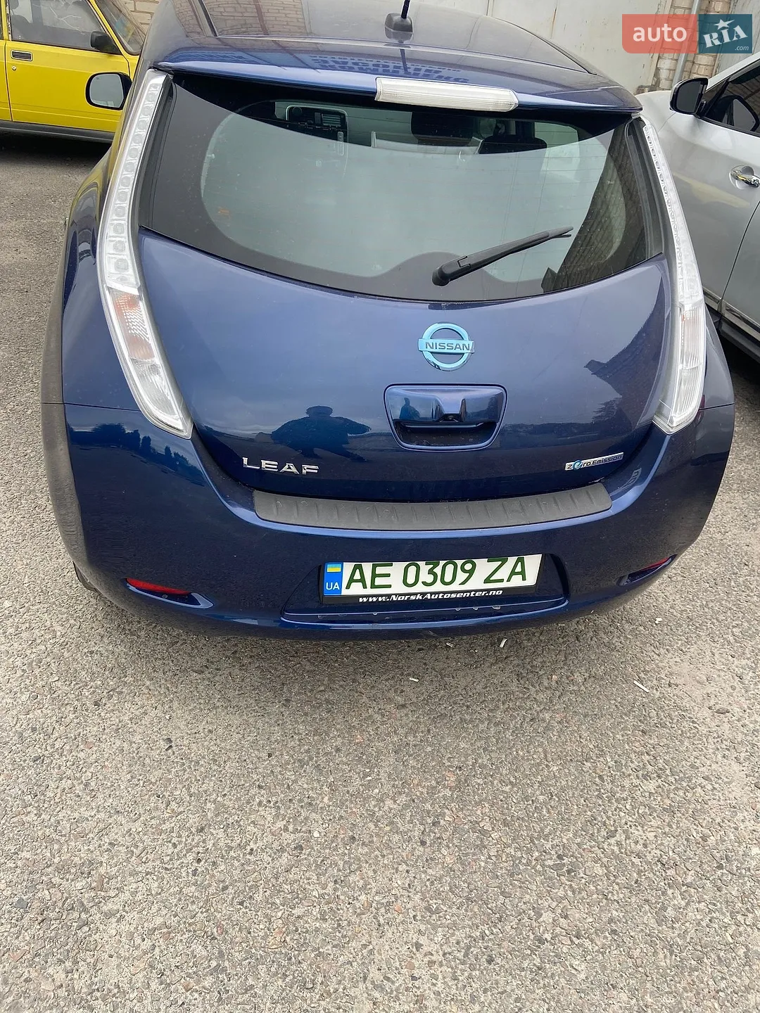 2016 Nissan Leaf - мініатюра 4