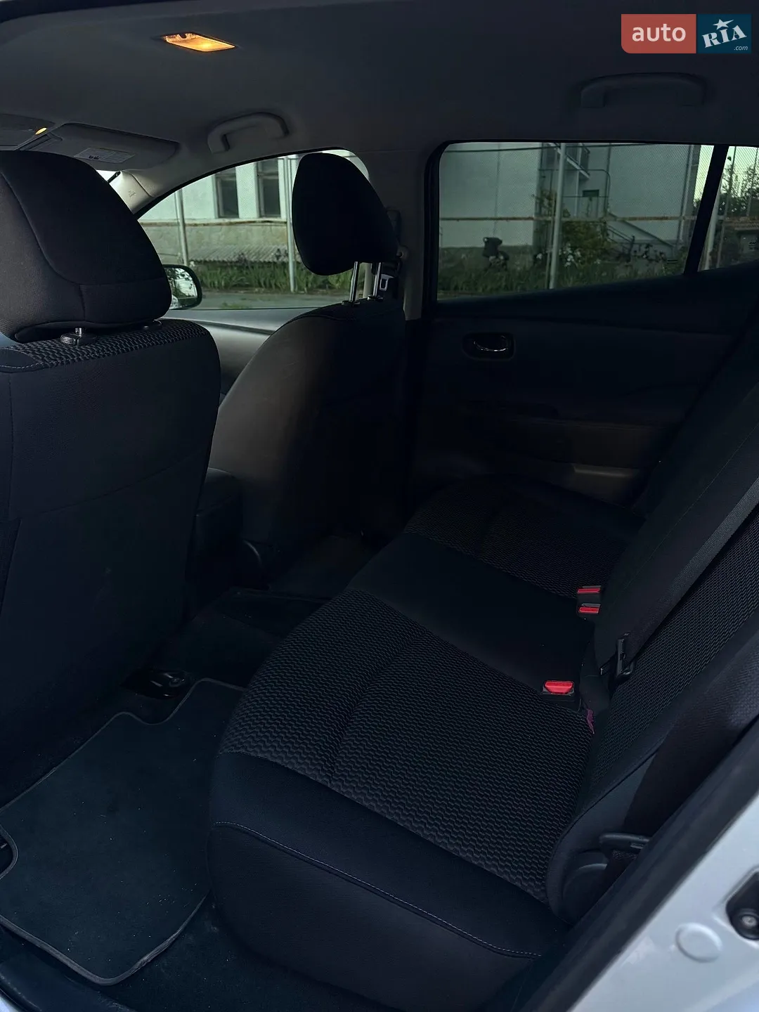 2015 Nissan Leaf - мініатюра 9