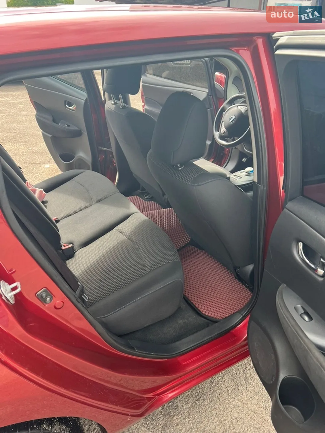 2015 Nissan Leaf - мініатюра 17