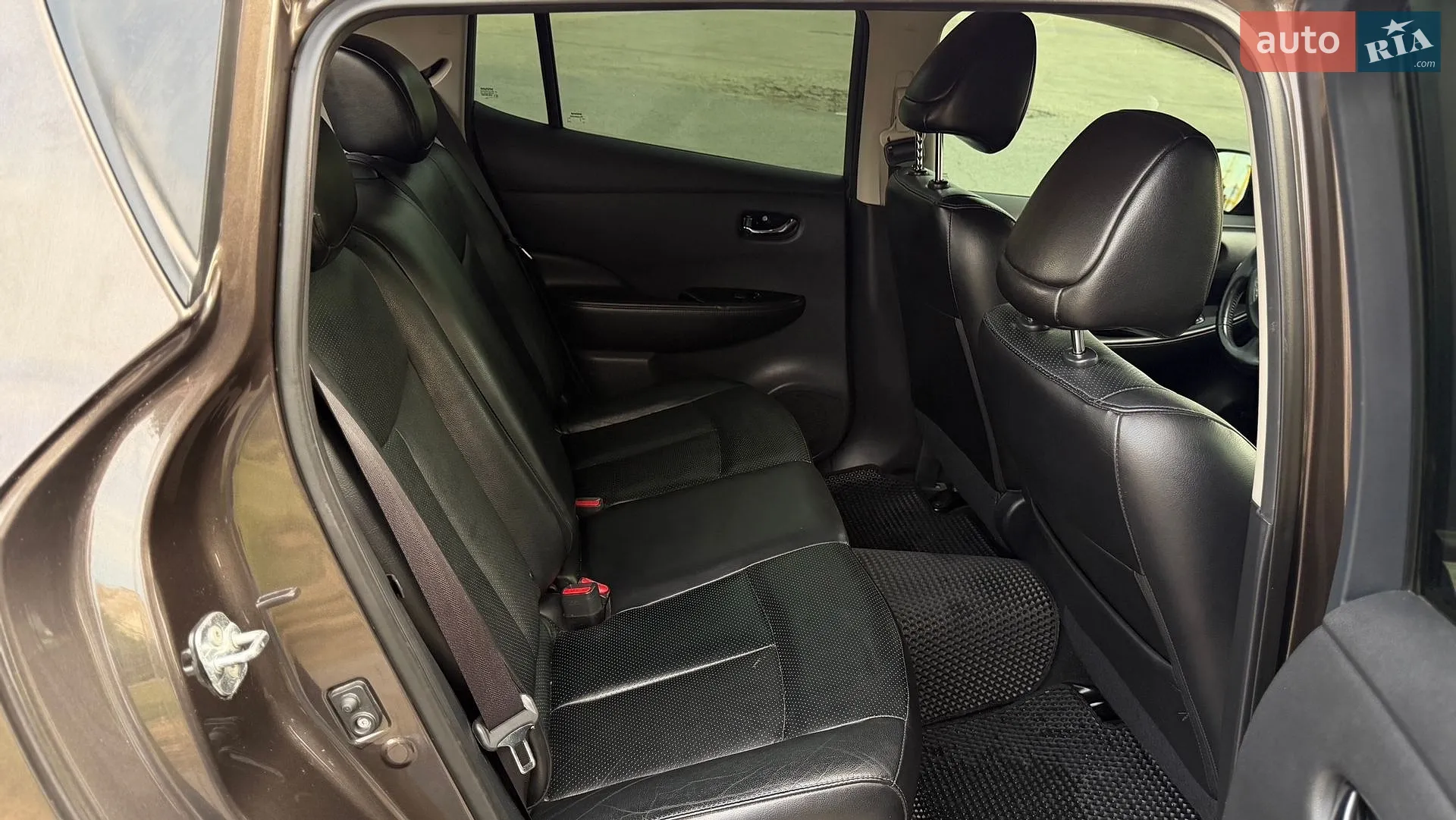 2015 Nissan Leaf - мініатюра 19