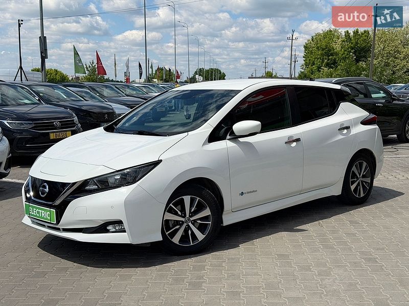2018 Nissan Leaf, VIN SJNFAAZE1U0021338:plate — фото 1 (autoria)