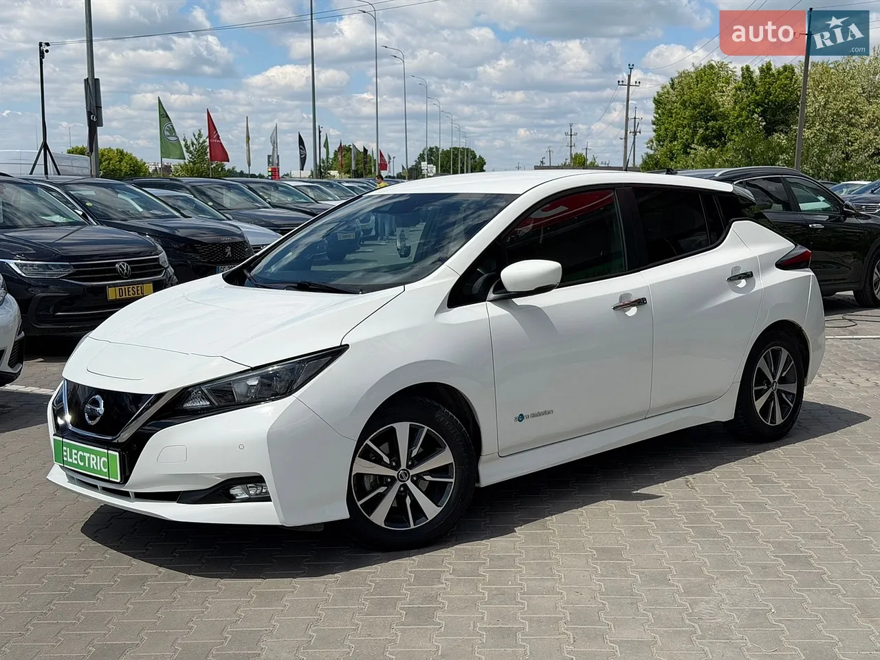 2017 Nissan Leaf - мініатюра 13