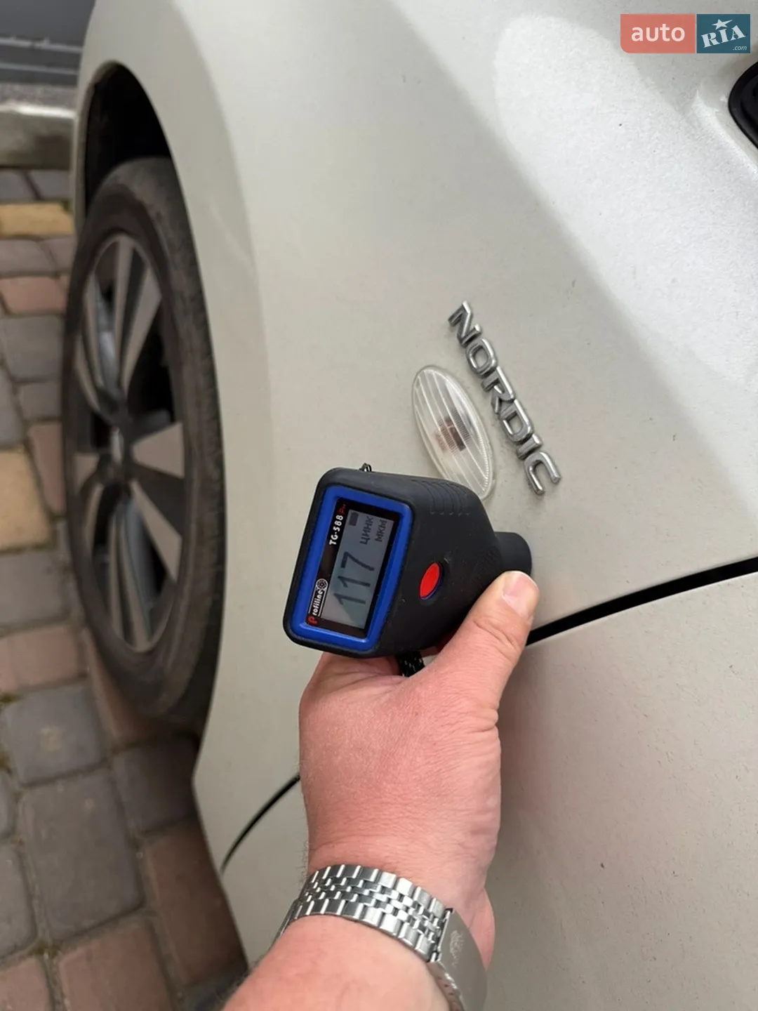 2016 Nissan Leaf - мініатюра 8