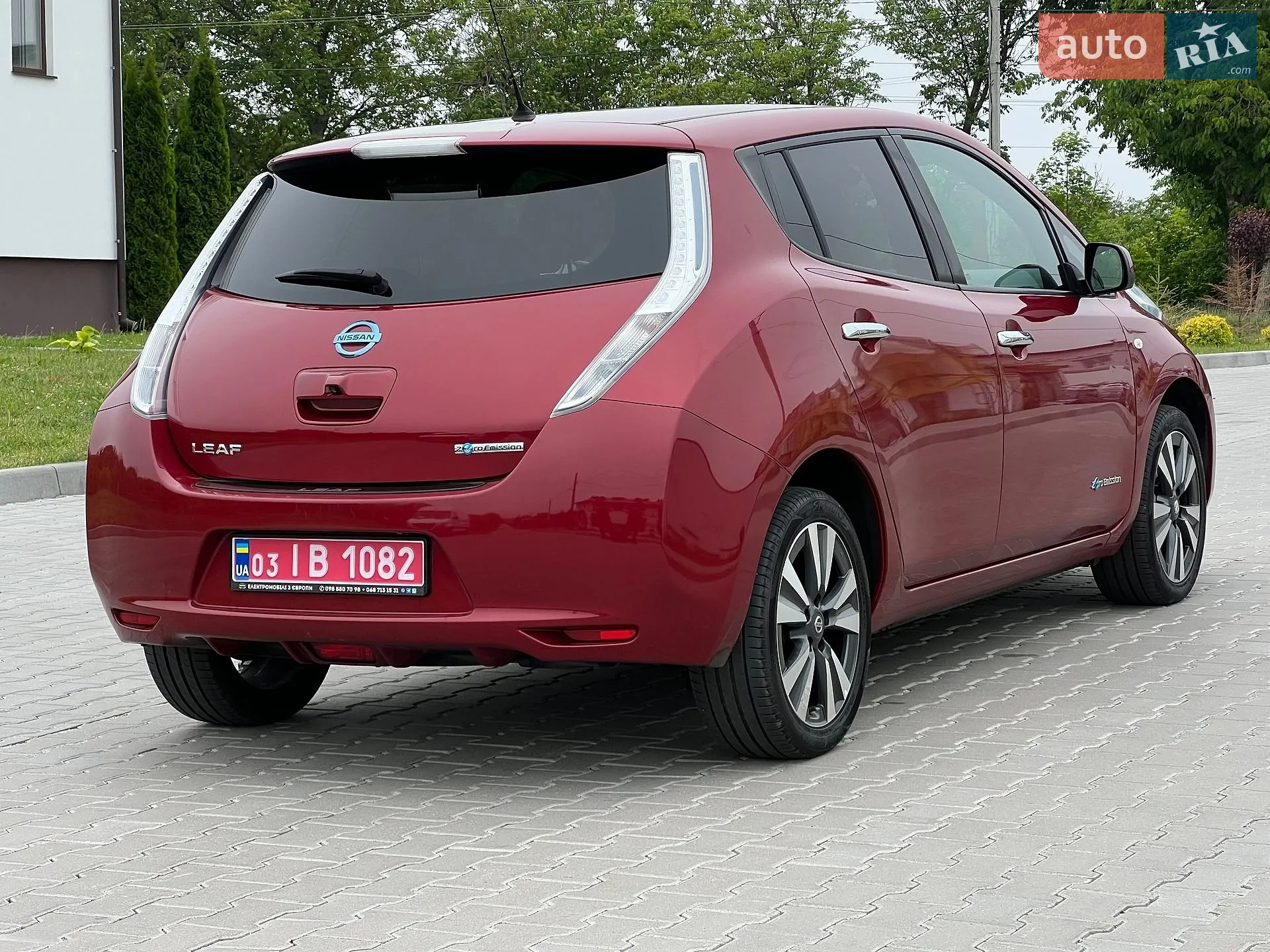 2016 Nissan Leaf - мініатюра 32