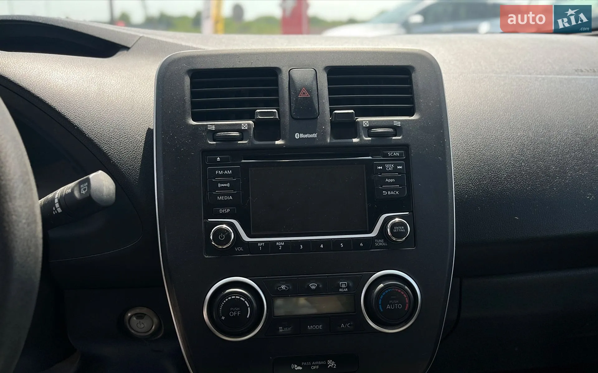 2016 Nissan Leaf - мініатюра 16