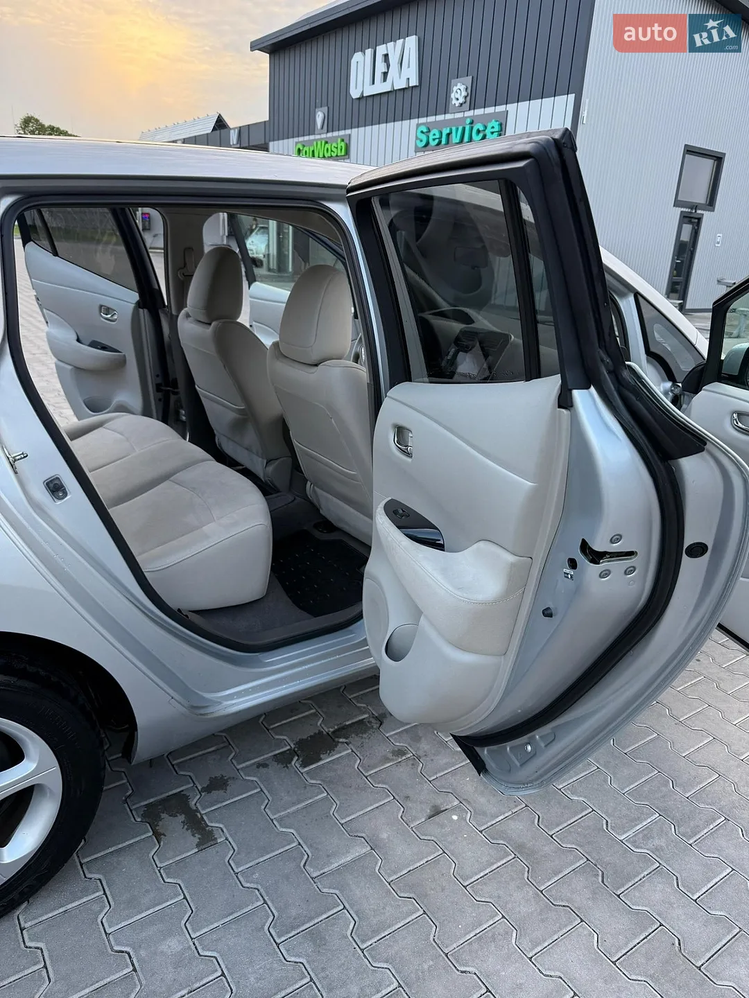 2012 Nissan Leaf - мініатюра 60