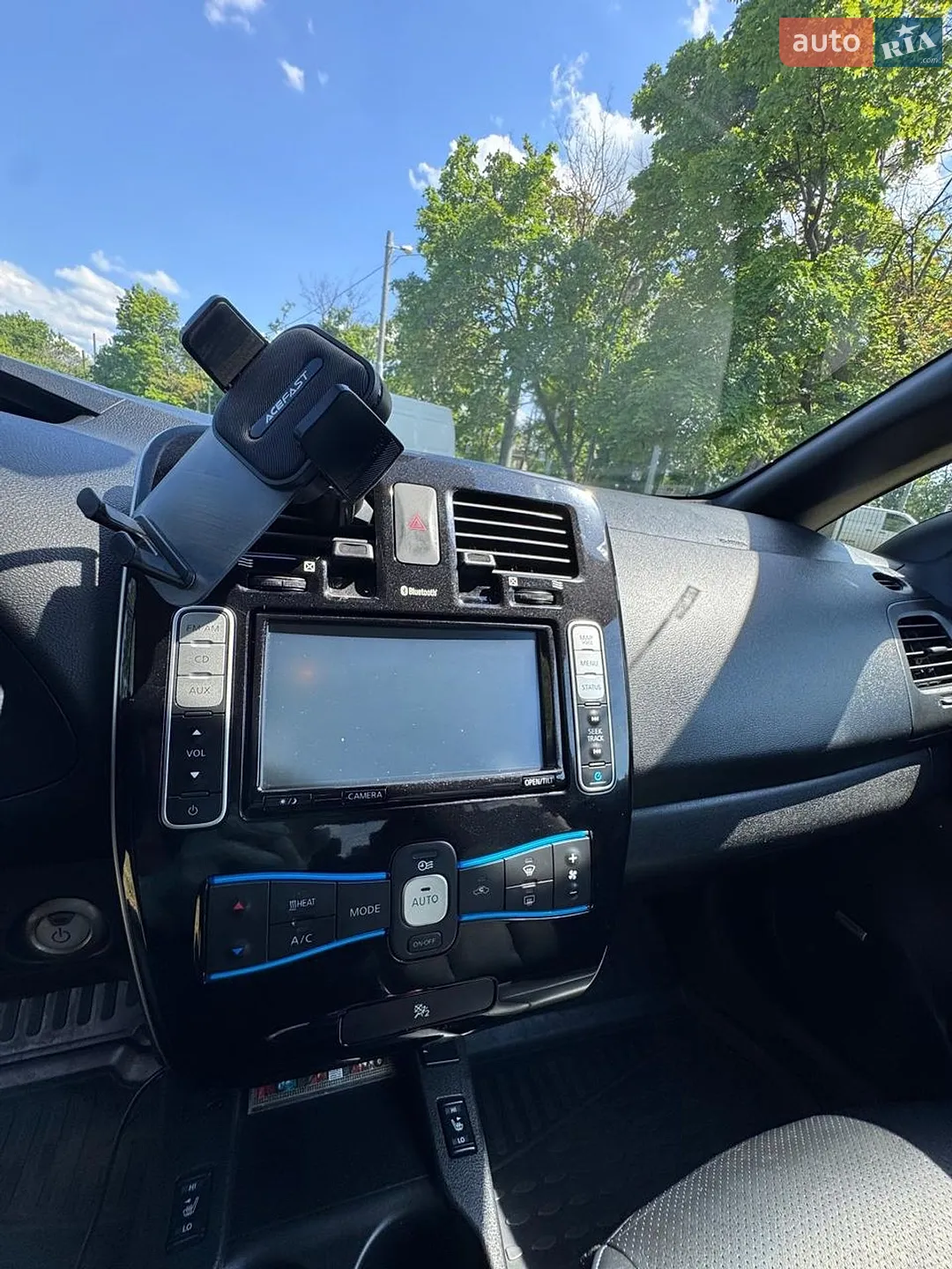 2015 Nissan Leaf - мініатюра 3