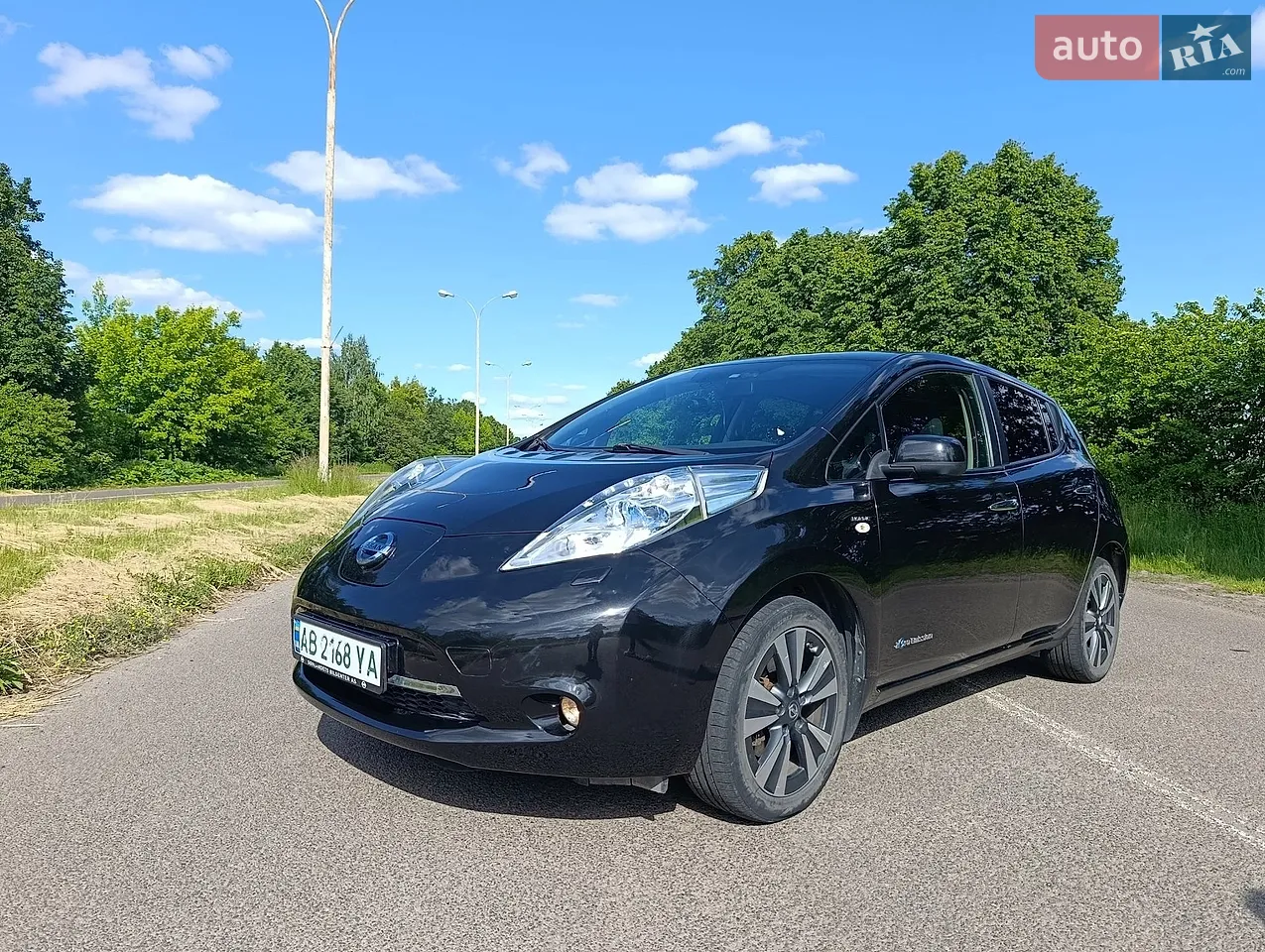 2015 Nissan Leaf - мініатюра 16