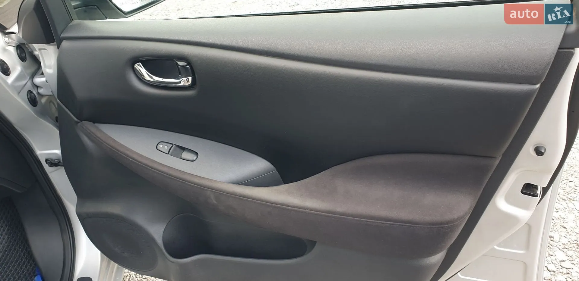 2013 Nissan Leaf - мініатюра 31
