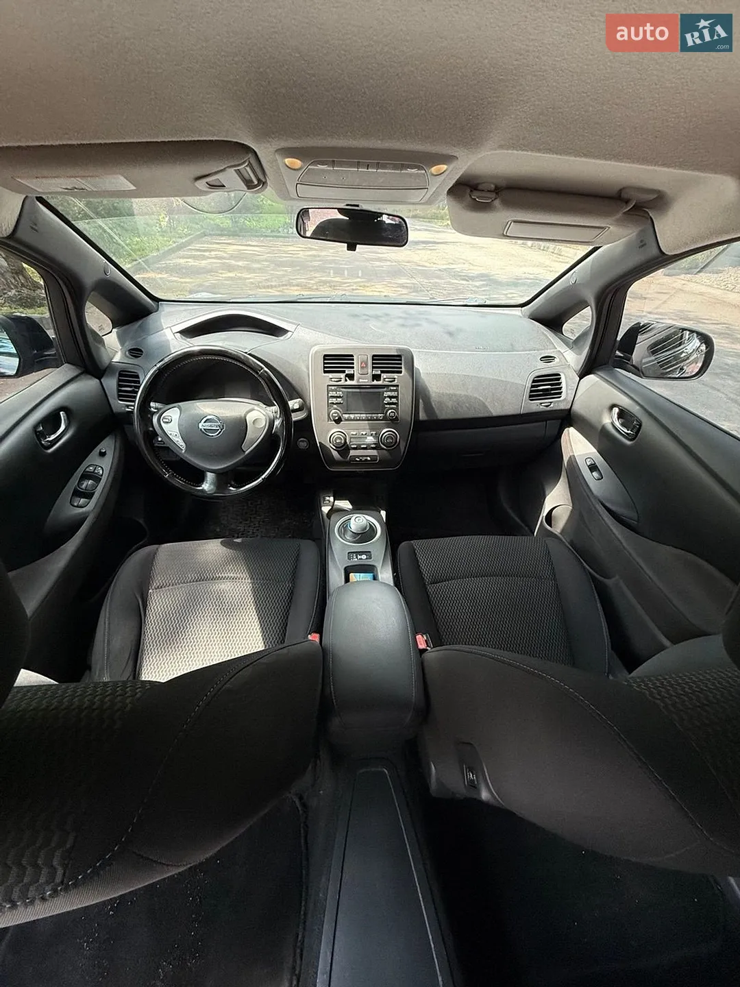 2013 Nissan Leaf - мініатюра 28