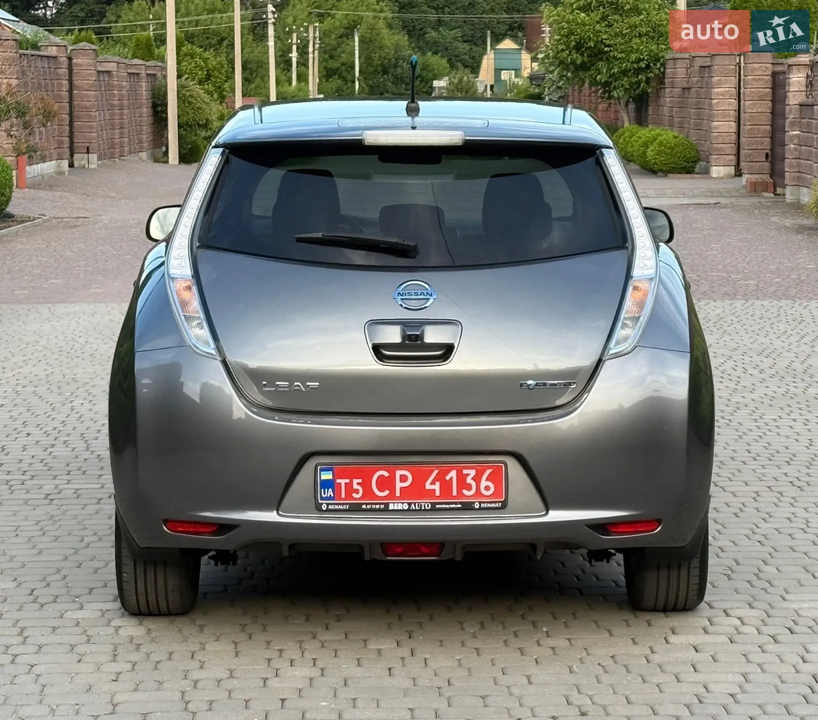 2014 Nissan Leaf - мініатюра 16