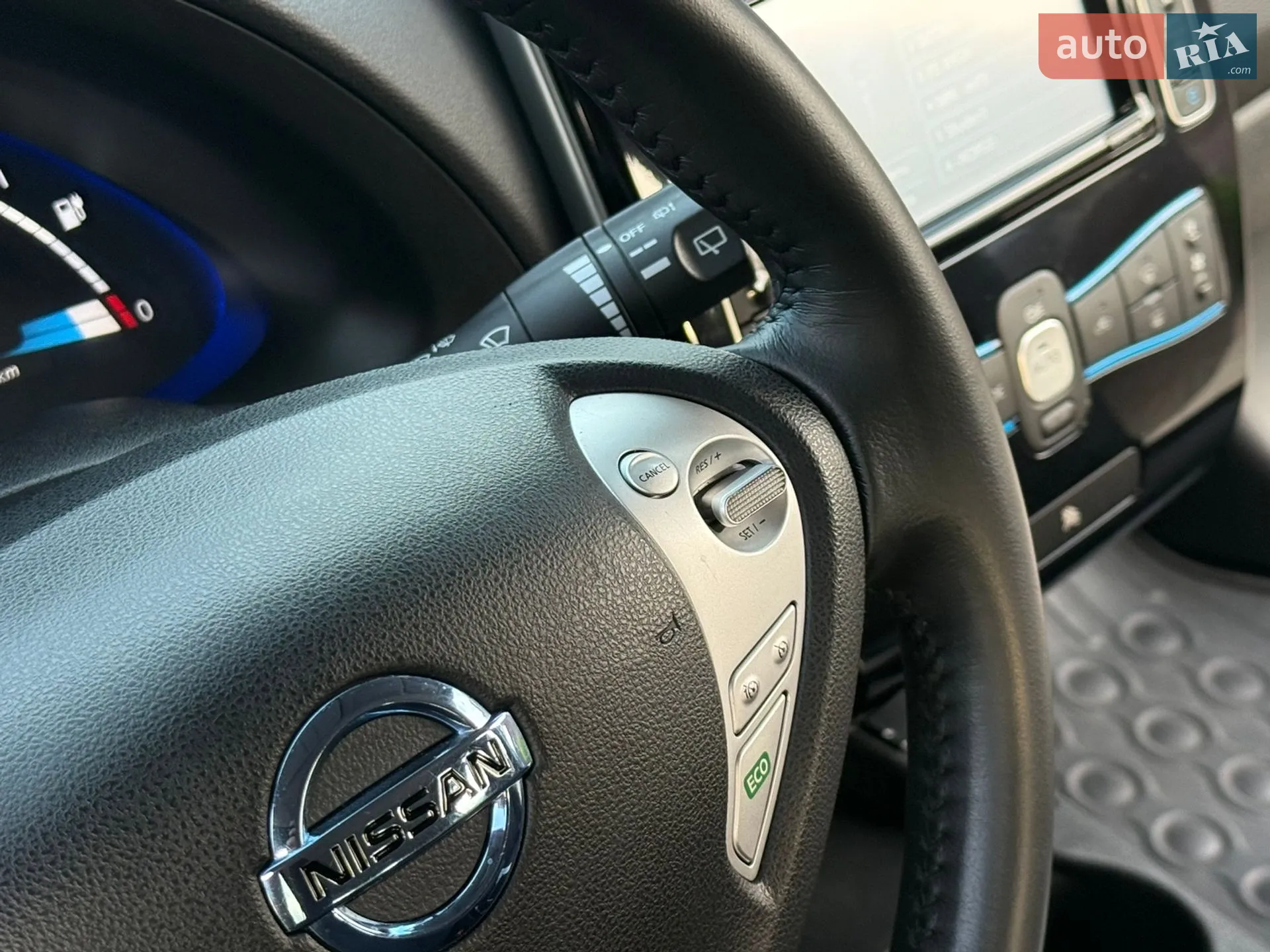 2014 Nissan Leaf - мініатюра 28