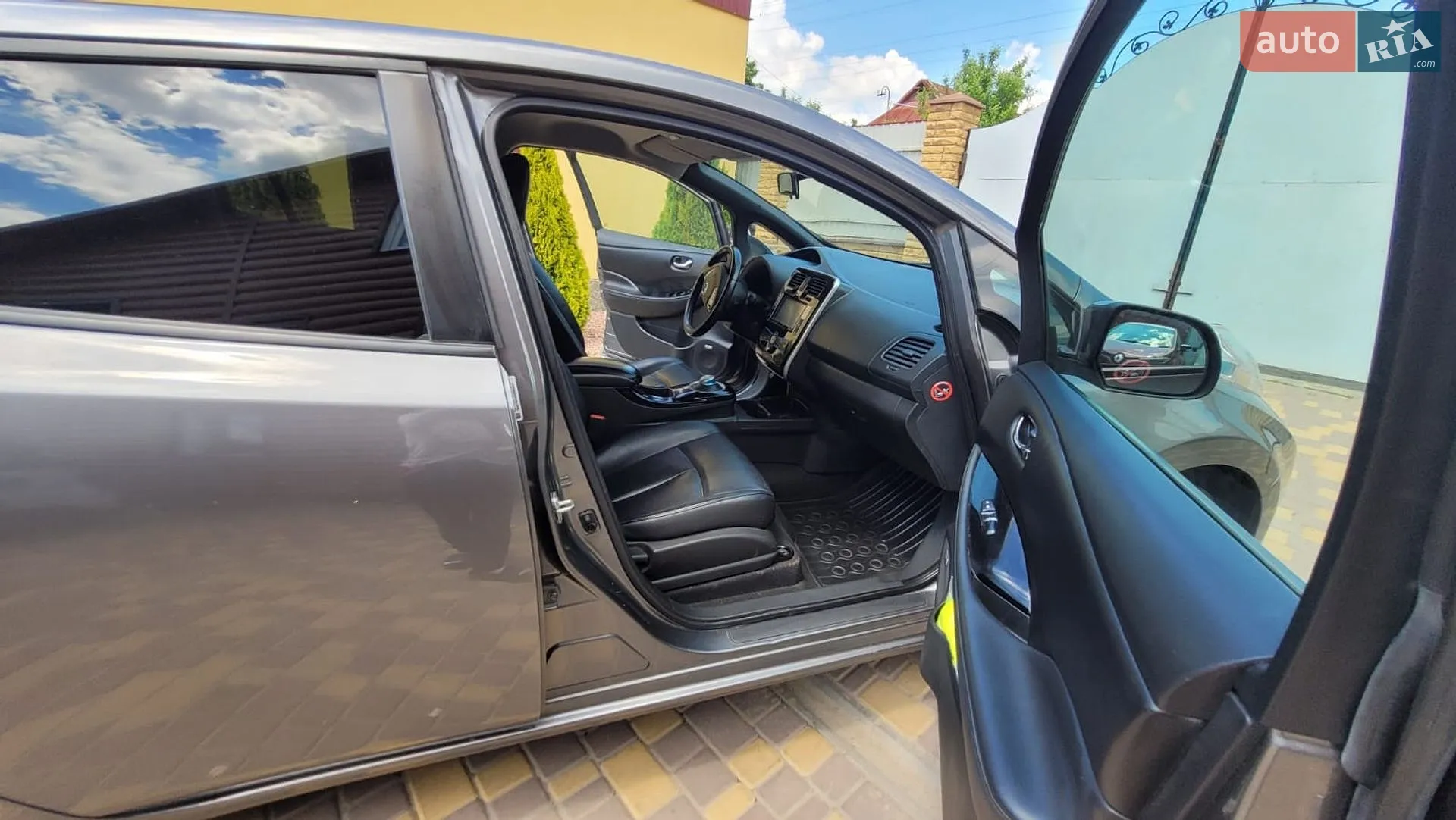 2014 Nissan Leaf - мініатюра 14