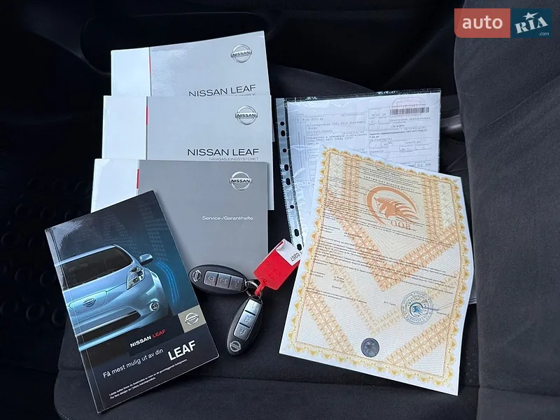 Хэтчбек Nissan Leaf 2014 в Ровно документ