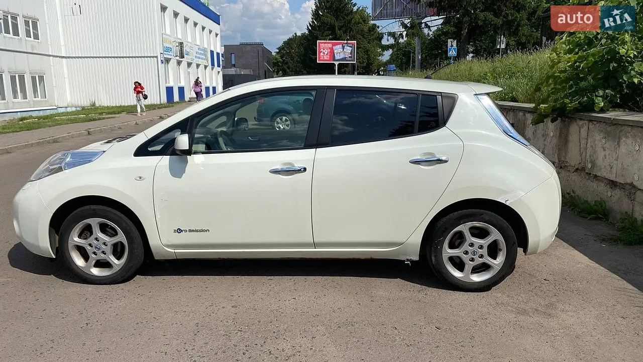 2011 Nissan Leaf - мініатюра 42