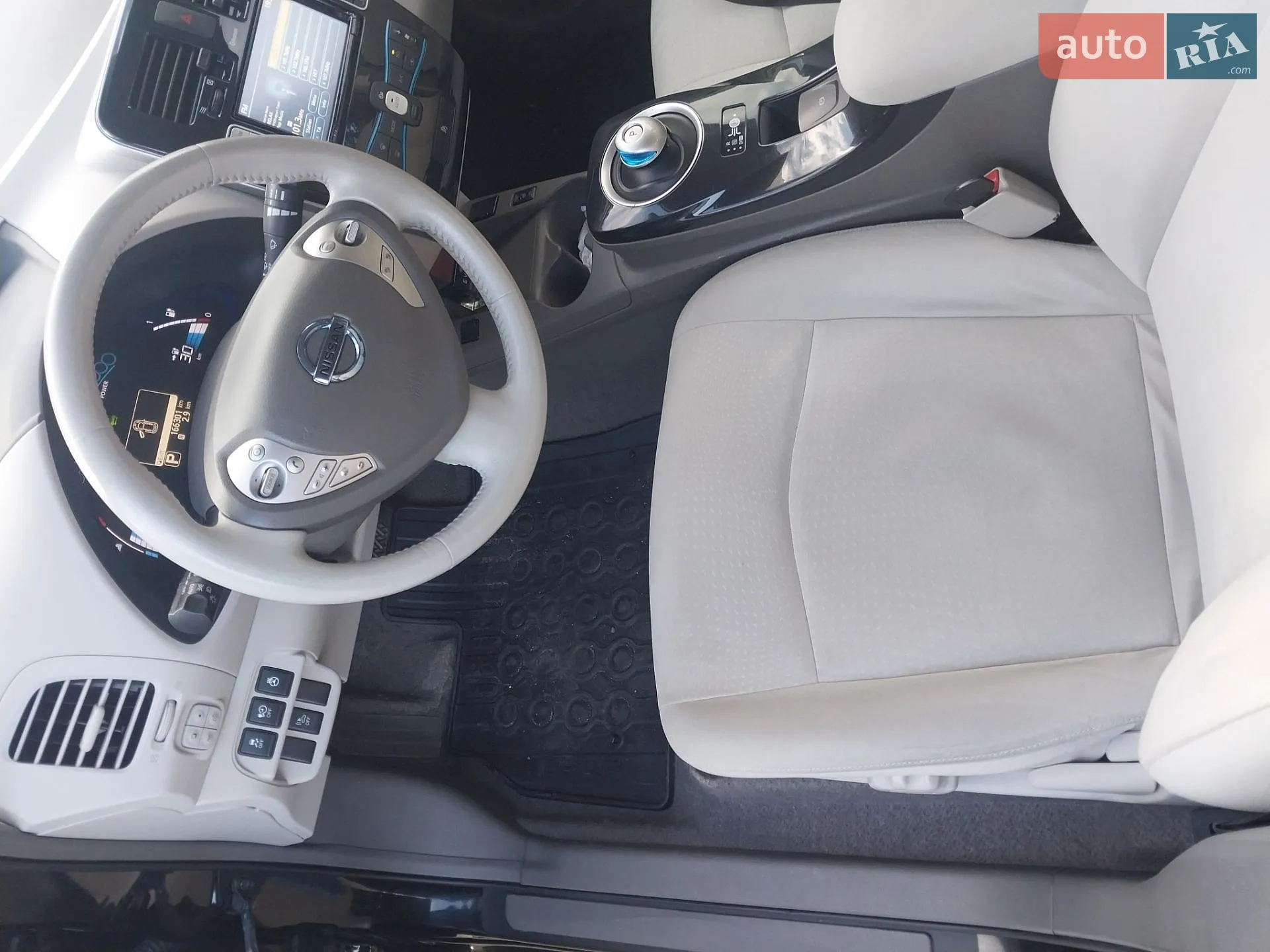 2012 Nissan Leaf - мініатюра 10
