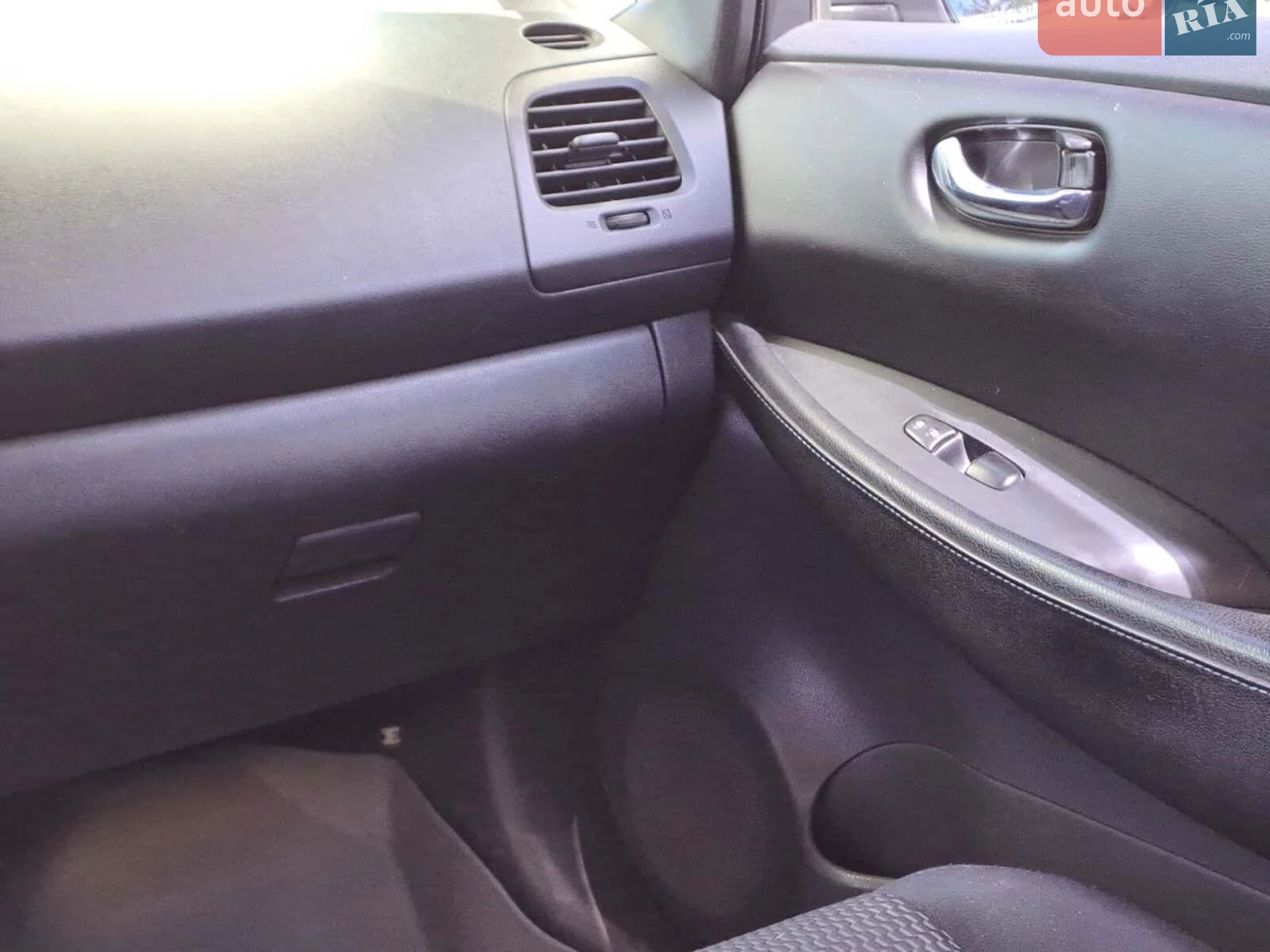2013 Nissan Leaf - мініатюра 9