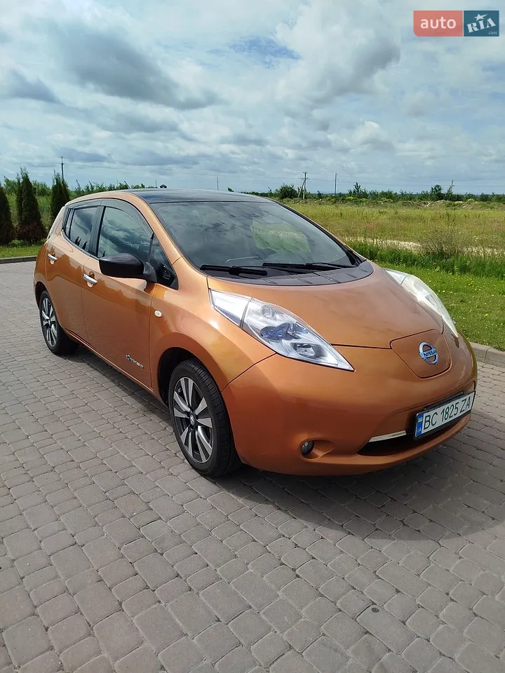 2015 Nissan Leaf - мініатюра 17