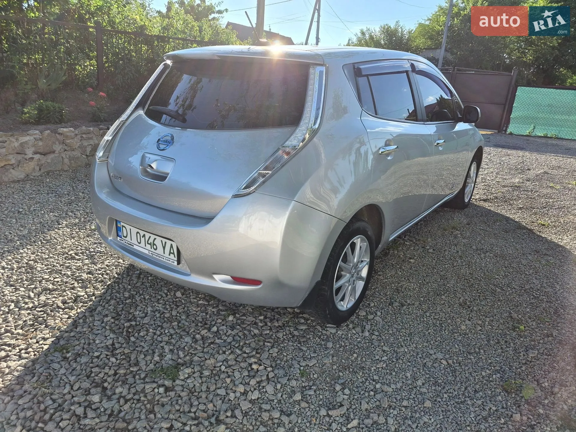 2015 Nissan Leaf - мініатюра 20