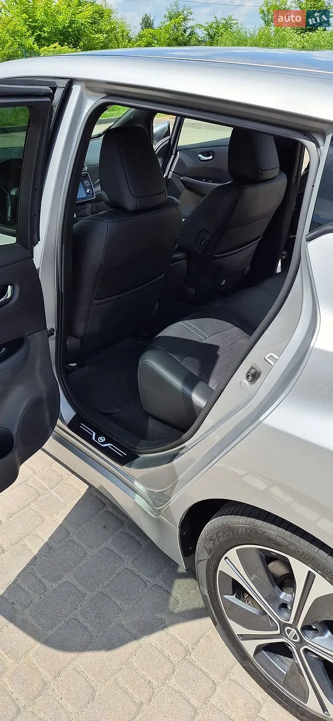 2018 Nissan Leaf - мініатюра 26