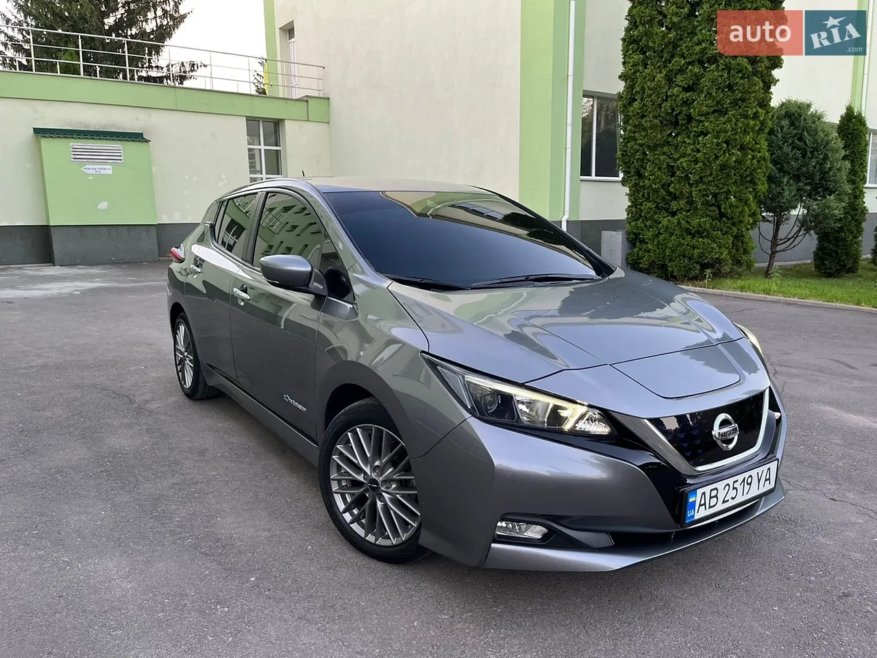 2020 Nissan Leaf - мініатюра 38
