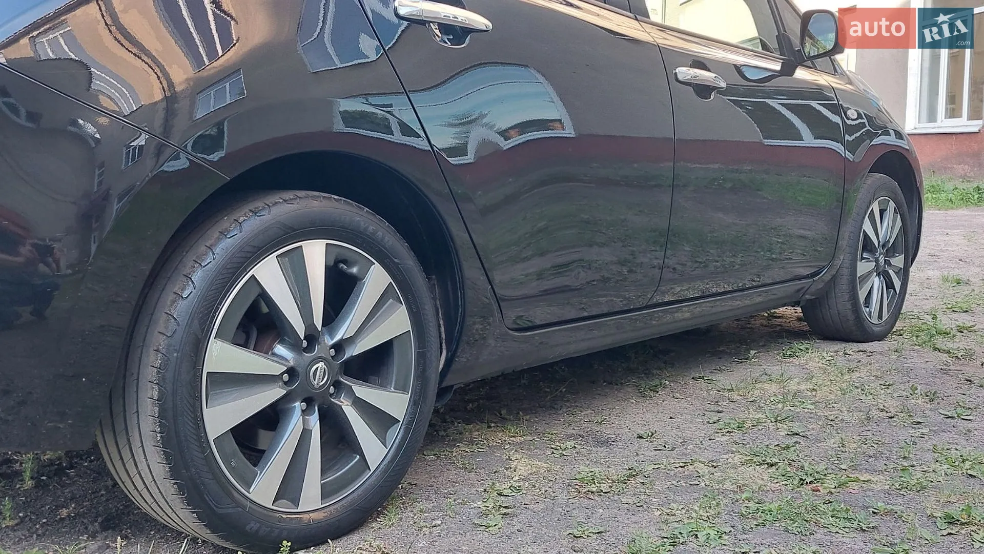 2017 Nissan Leaf - мініатюра 13