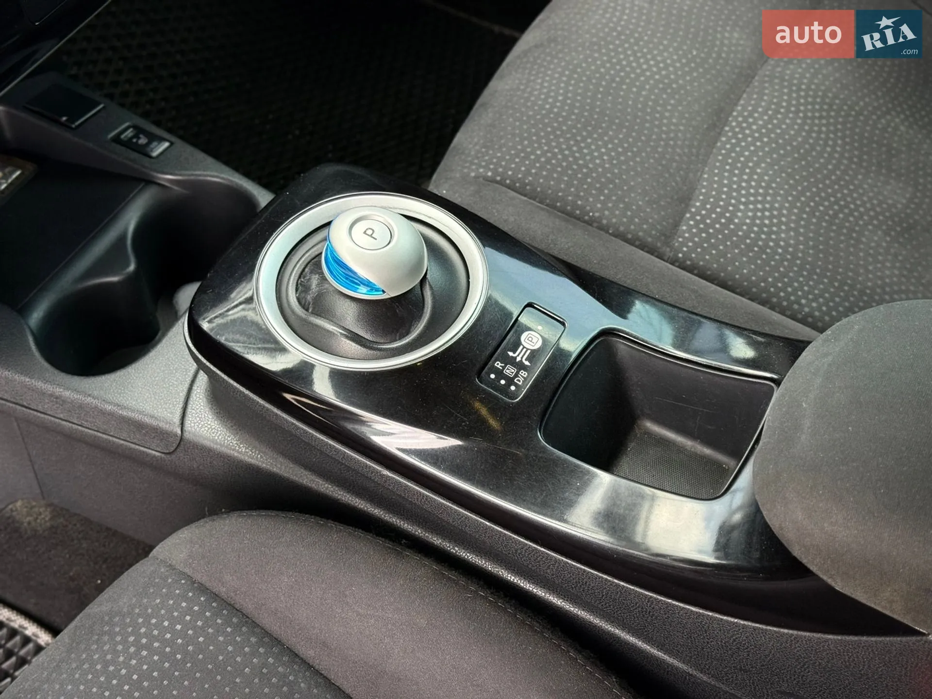 2015 Nissan Leaf - мініатюра 25