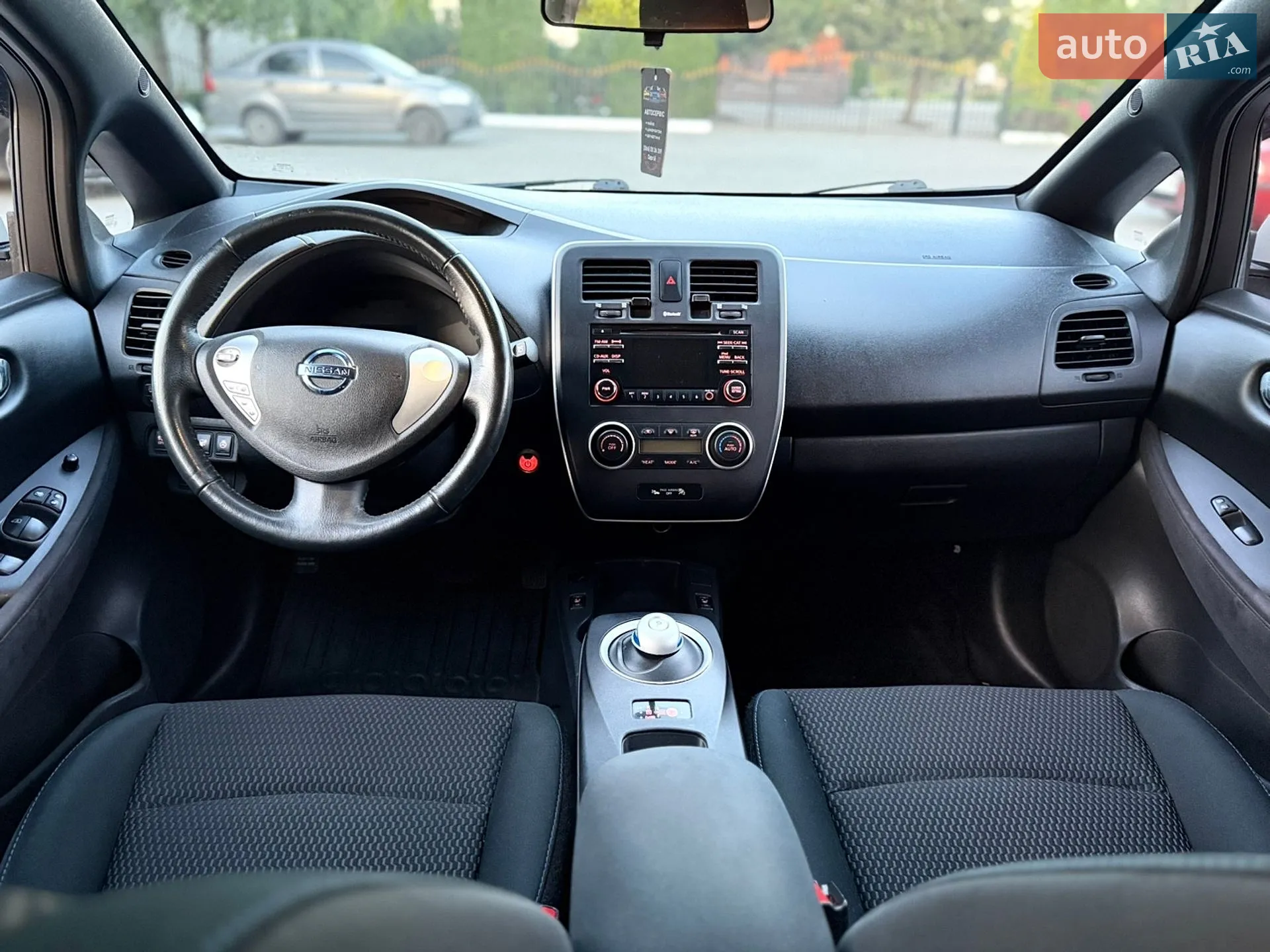 2013 Nissan Leaf - мініатюра 17