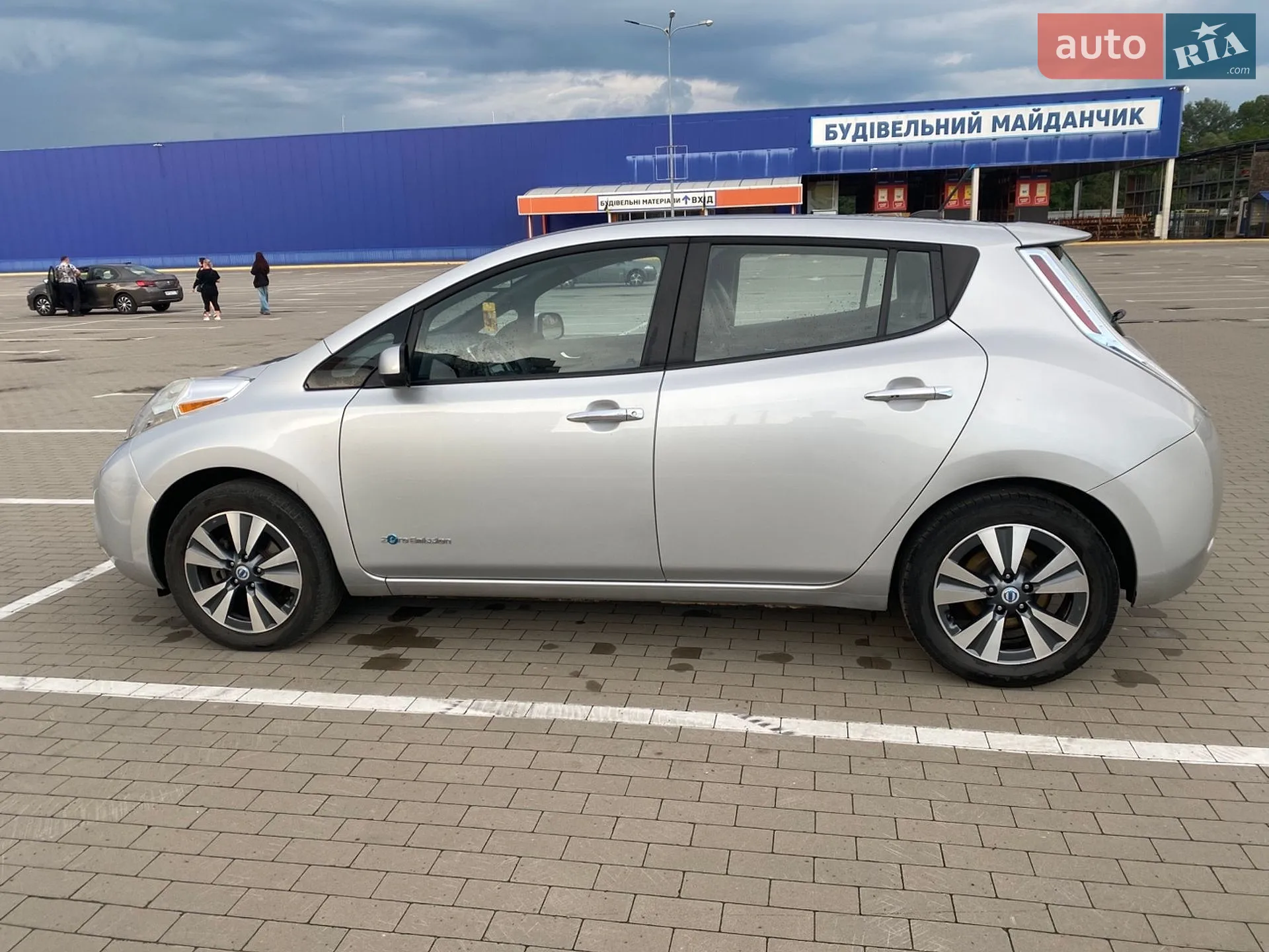 2013 Nissan Leaf - мініатюра 11