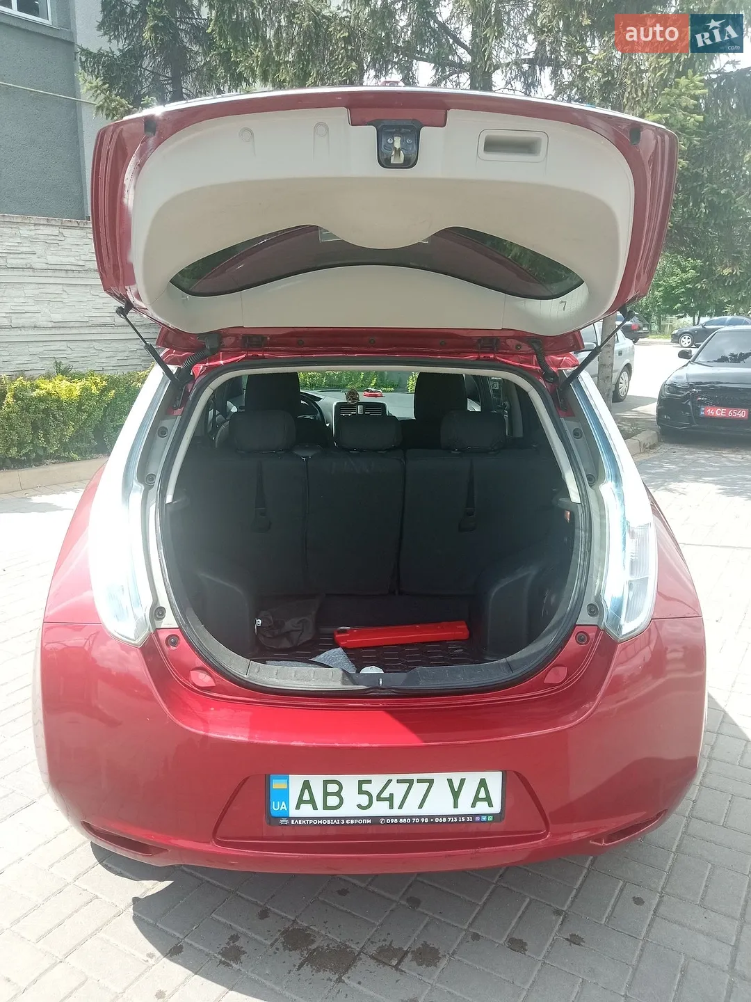 2013 Nissan Leaf - мініатюра 12