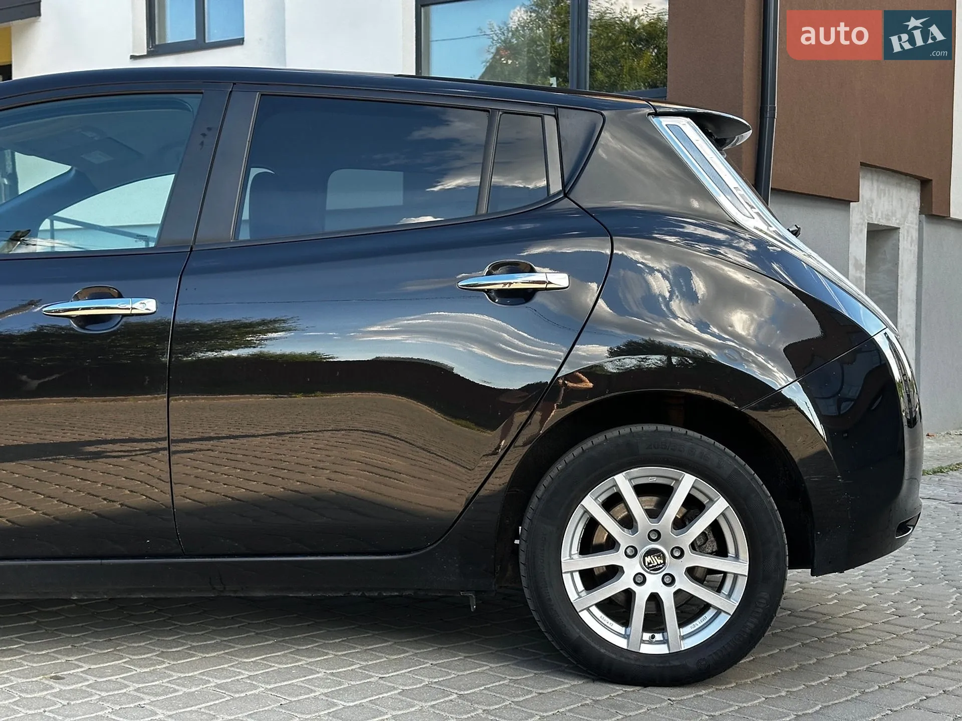 2014 Nissan Leaf - мініатюра 4