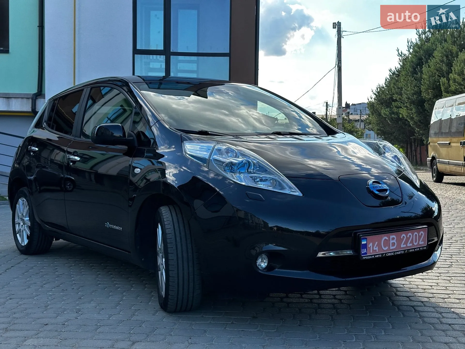 2014 Nissan Leaf - мініатюра 10