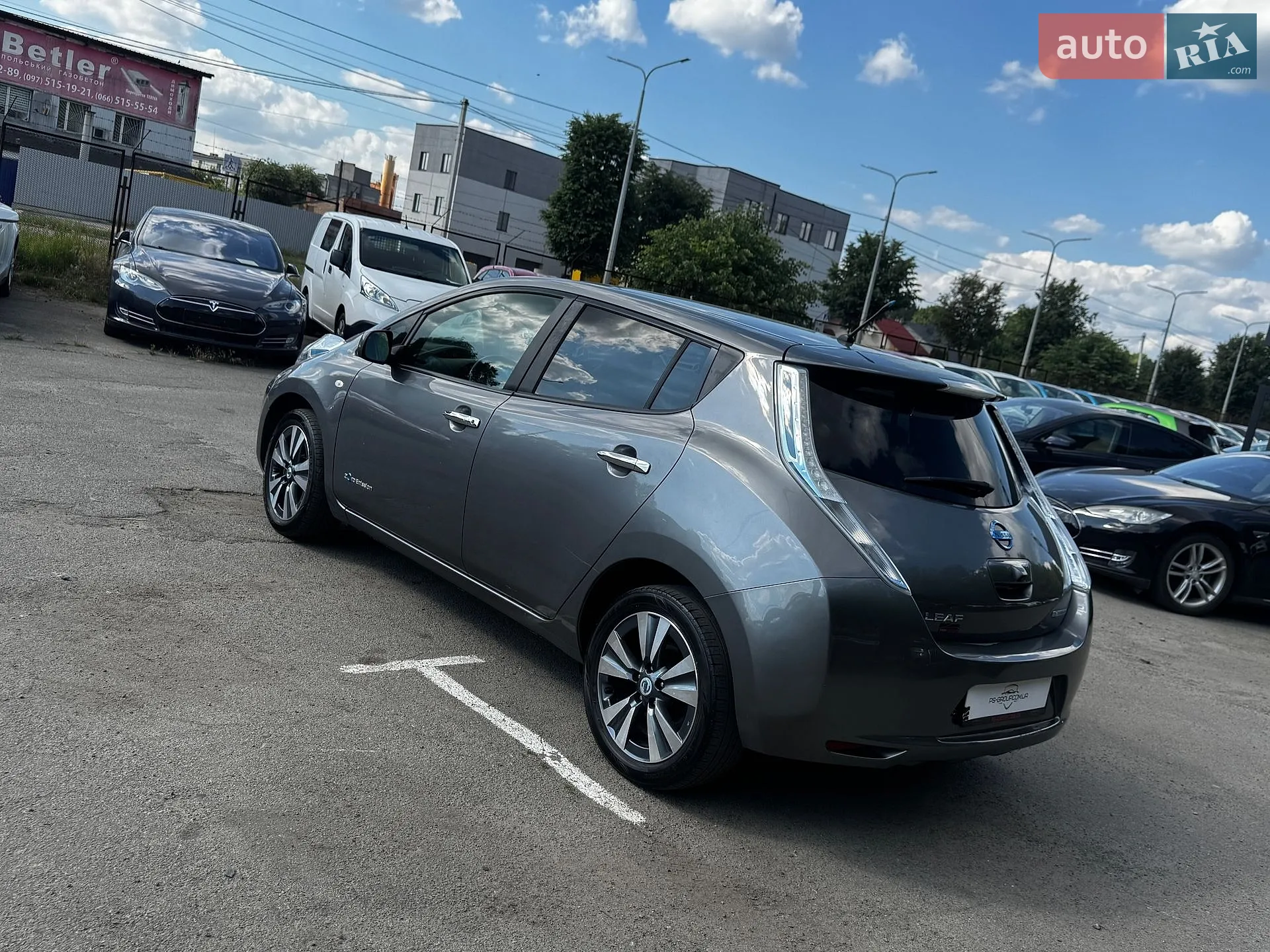 2014 Nissan Leaf - мініатюра 10