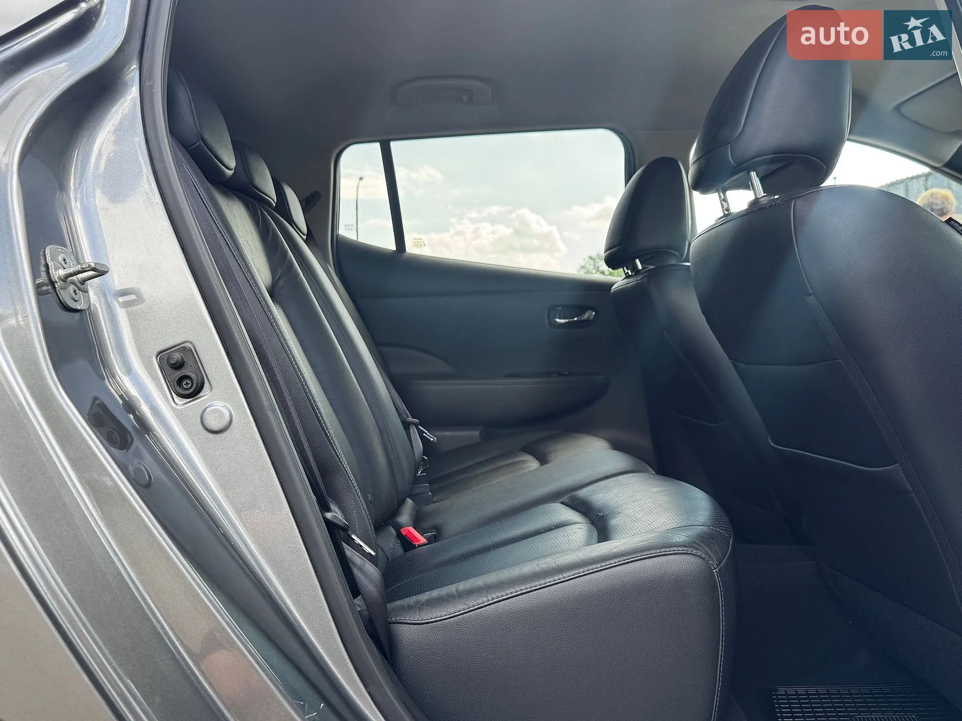 2014 Nissan Leaf - мініатюра 19