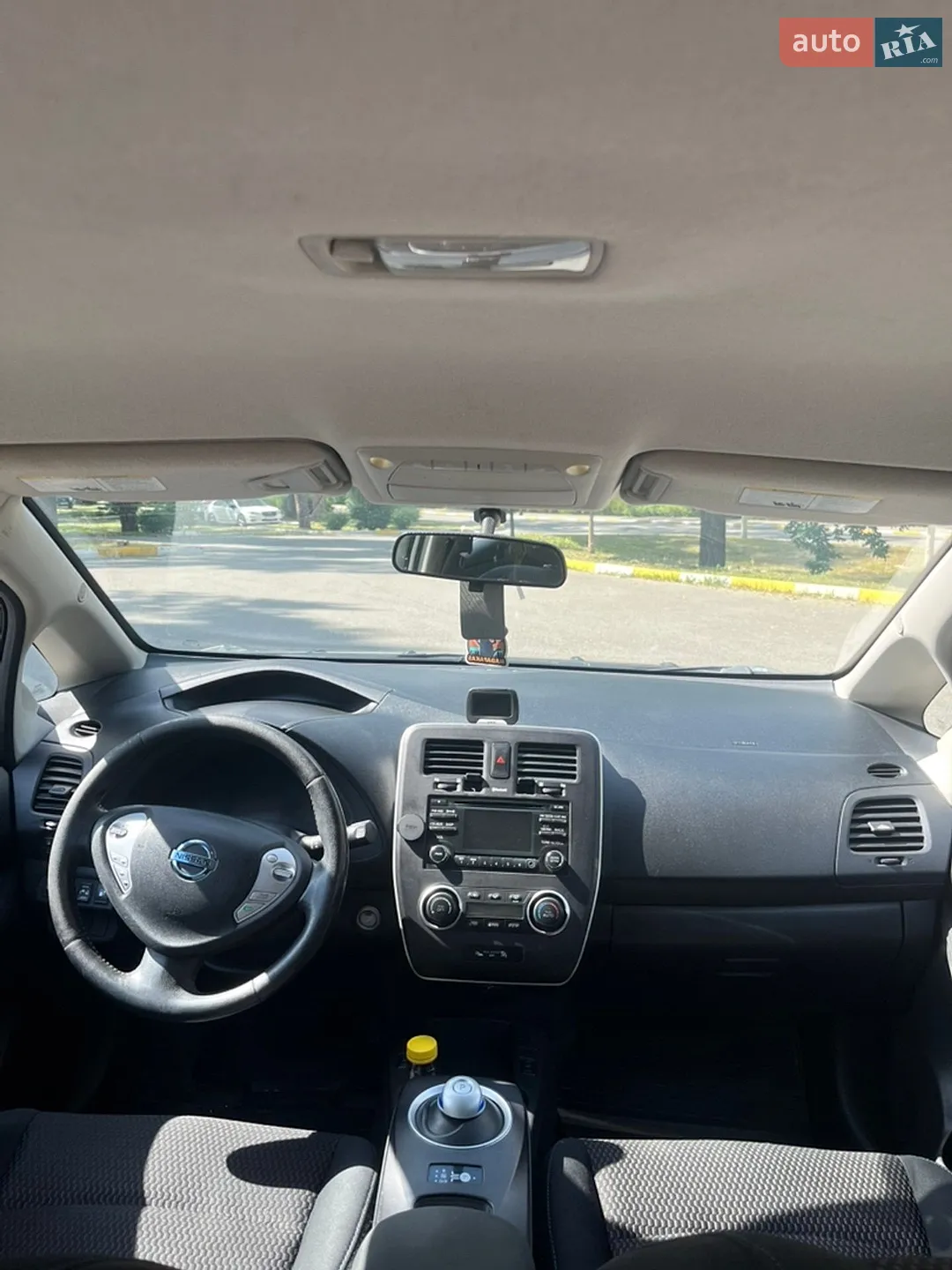 2015 Nissan Leaf - мініатюра 12