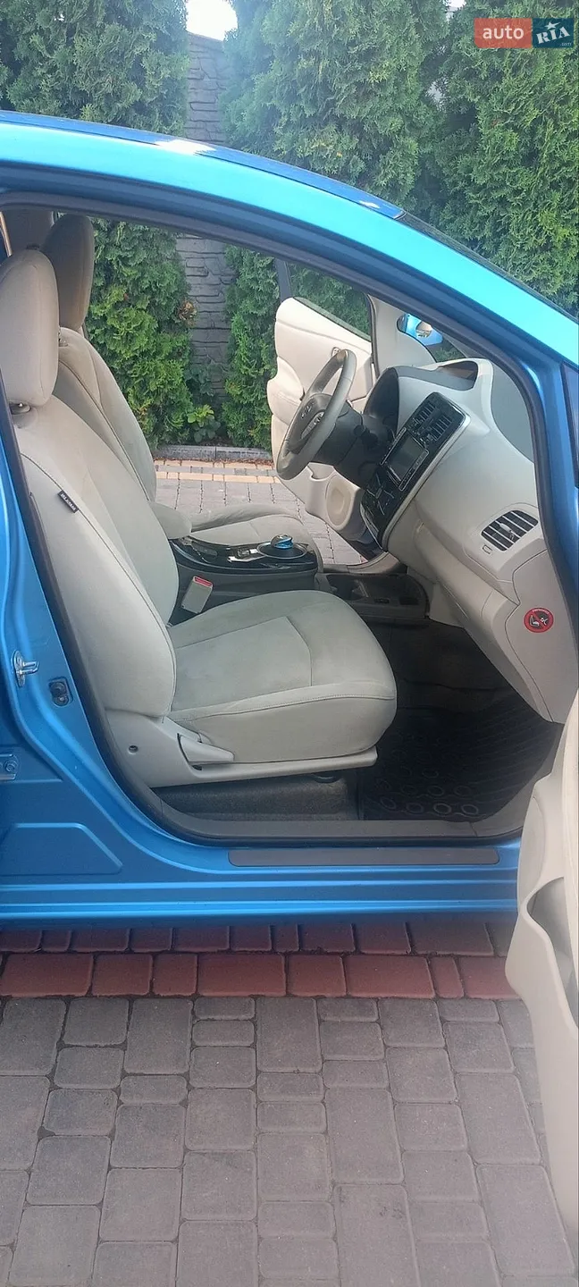 2012 Nissan Leaf - мініатюра 13