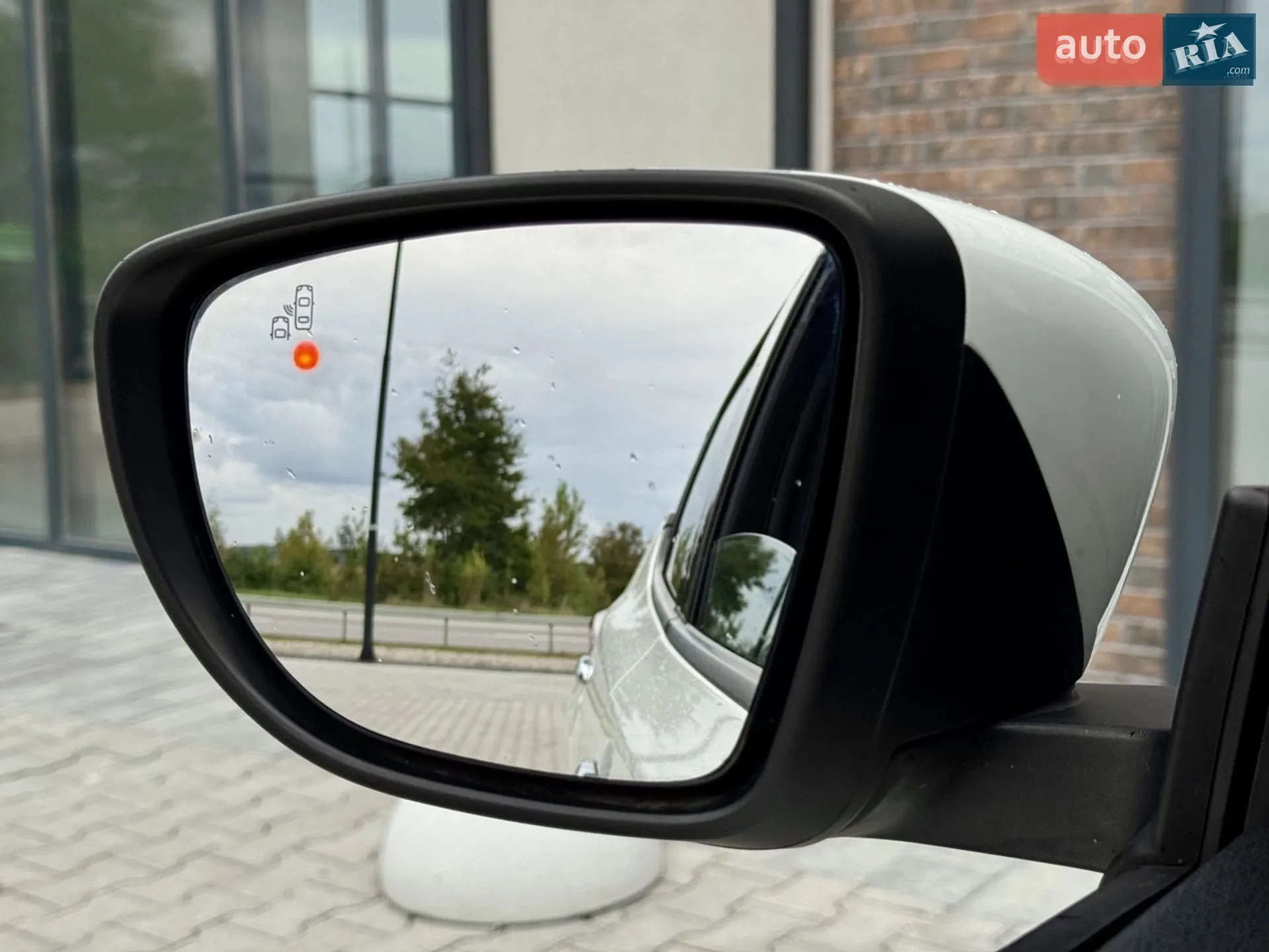 2020 Nissan Leaf - мініатюра 12