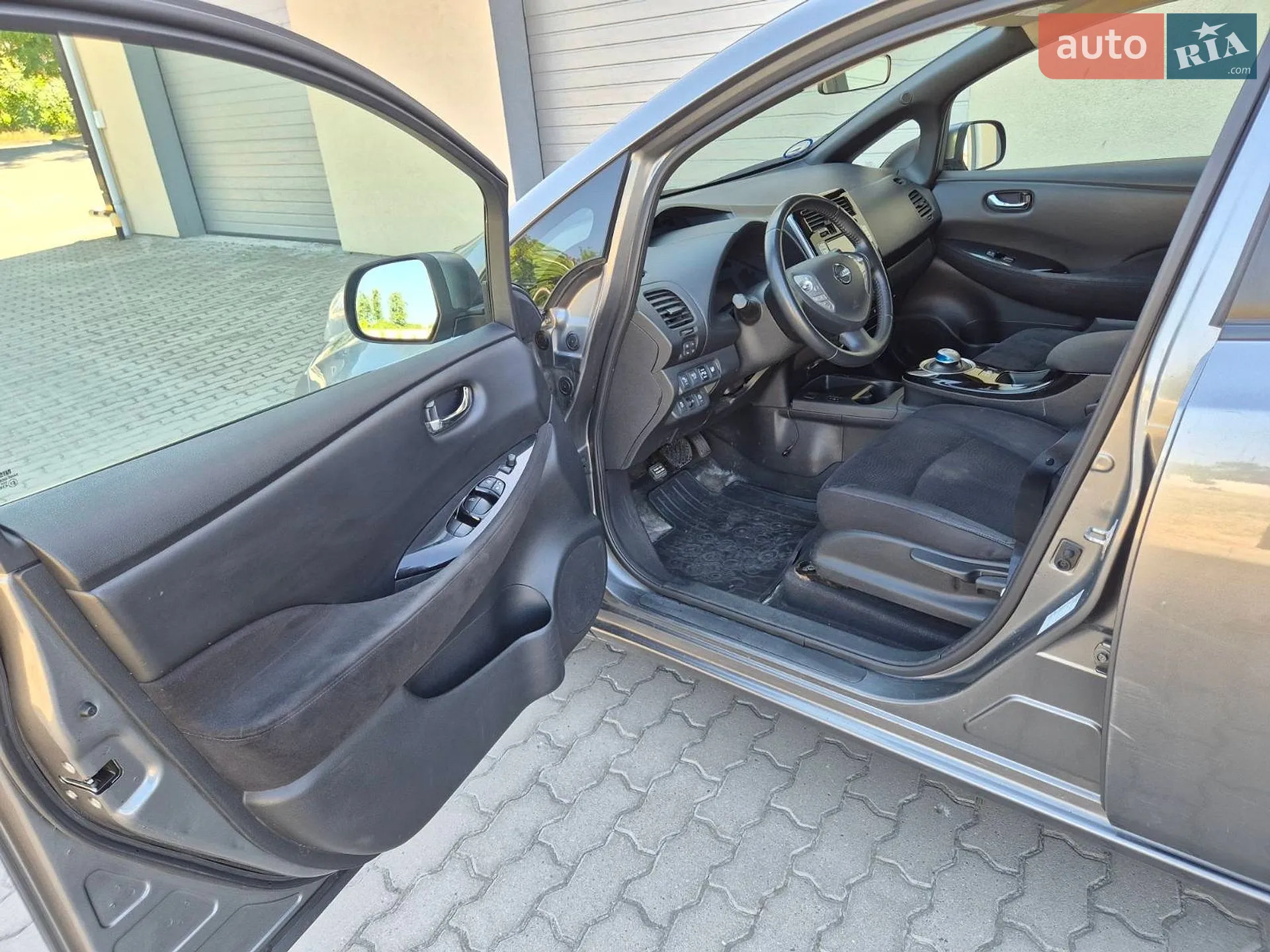 2015 Nissan Leaf - мініатюра 15