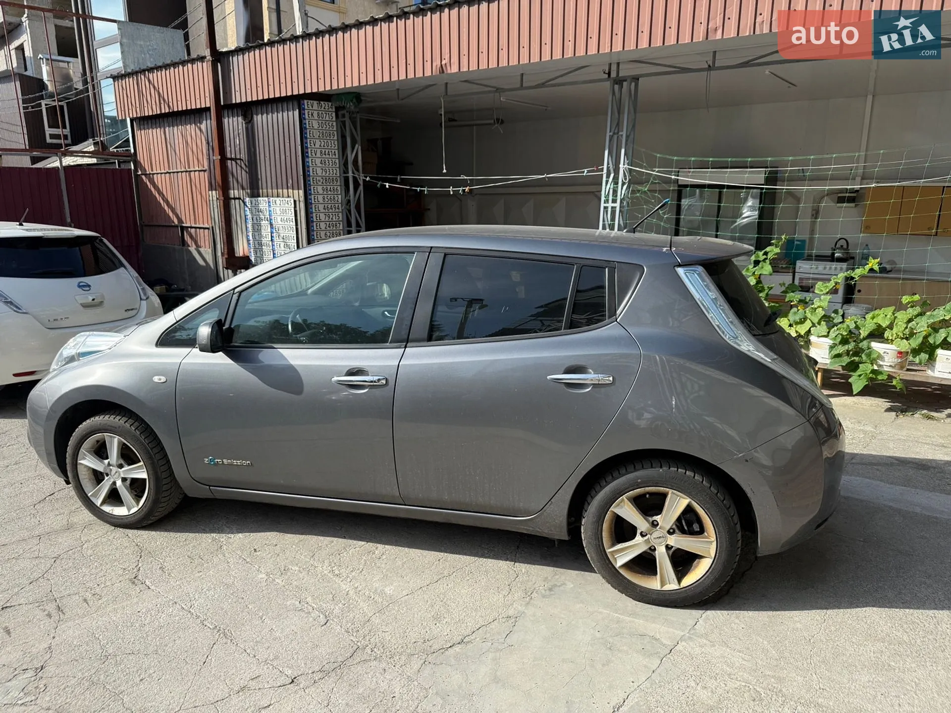 2013 Nissan Leaf - мініатюра 15