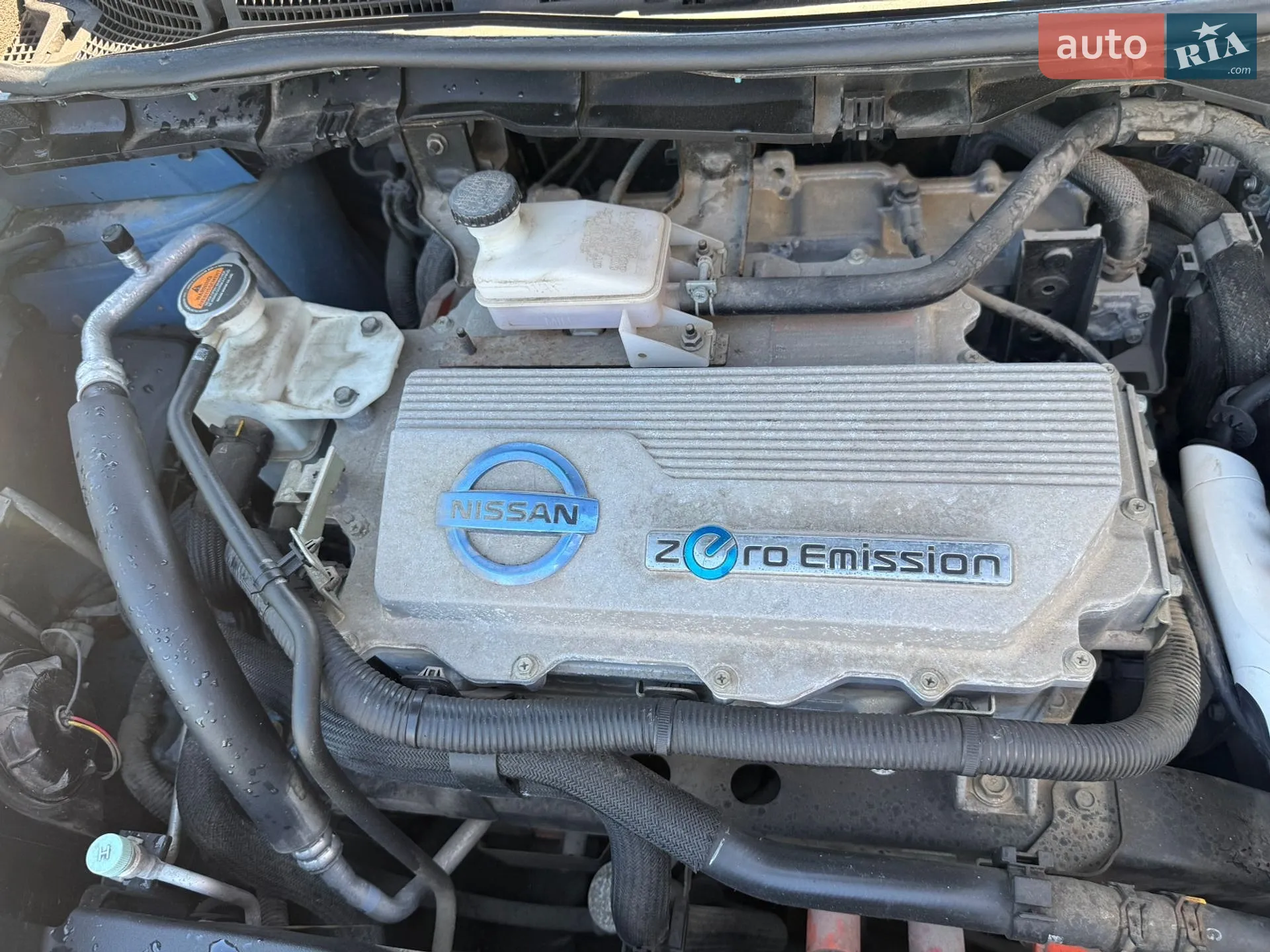 2011 Nissan Leaf - мініатюра 24
