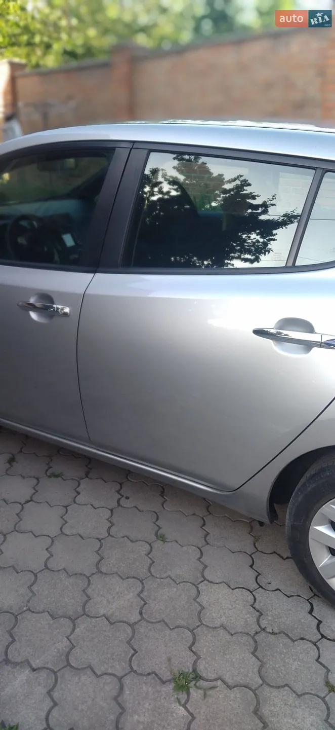 2013 Nissan Leaf - мініатюра 8