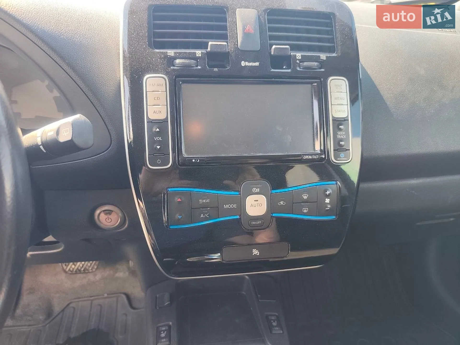 2014 Nissan Leaf - мініатюра 18