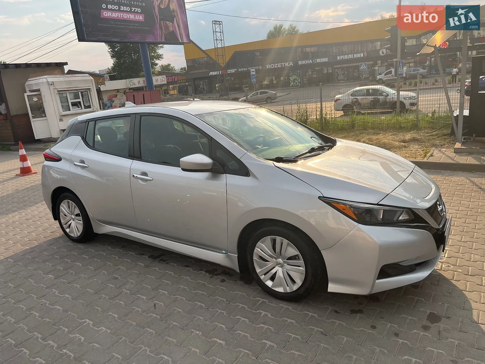 Nissan Leaf 2021 VIN 1N4AZ1BV4MC553981 фото оголошення 15 з 39