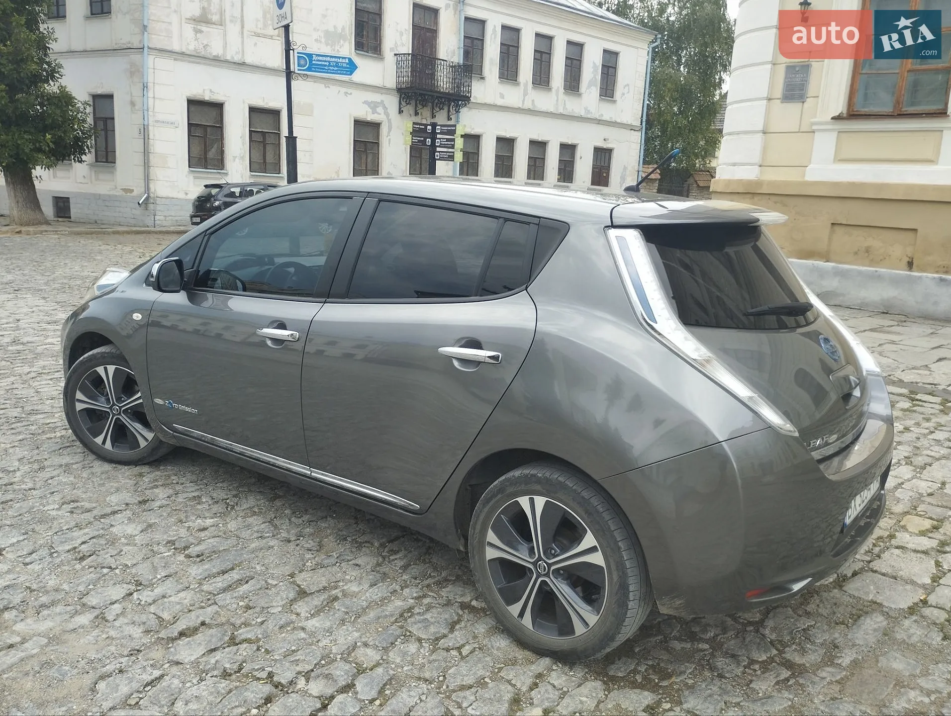 2014 Nissan Leaf - мініатюра 16