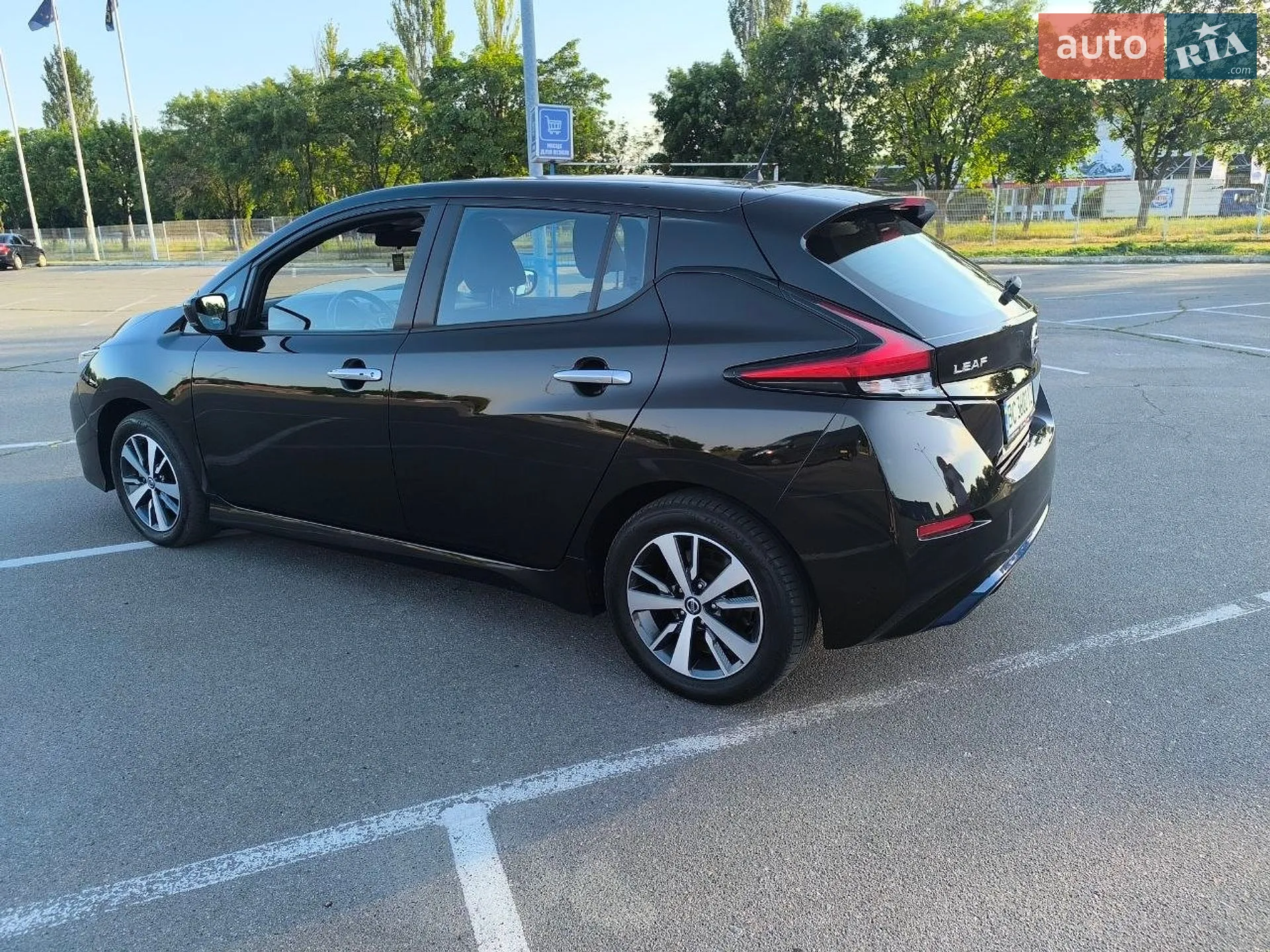 Nissan Leaf 2022 VIN SJNFAAZE1U0155584 фото оголошення 3 з 12