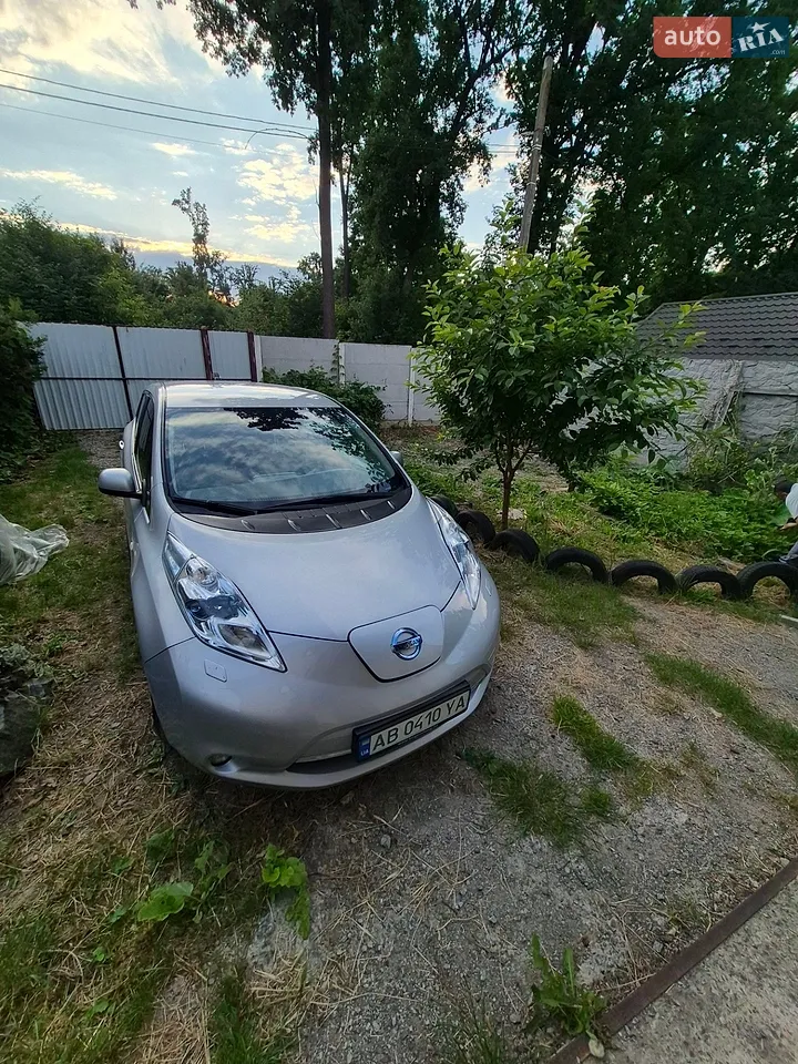 2012 Nissan Leaf - мініатюра 9