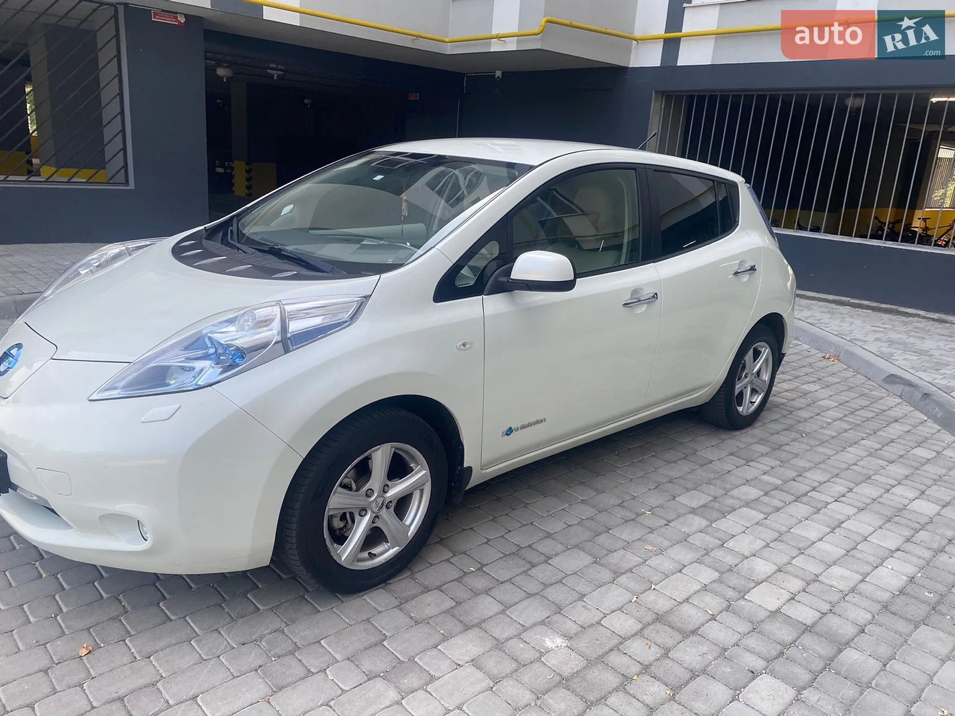 2011 Nissan Leaf - мініатюра 8